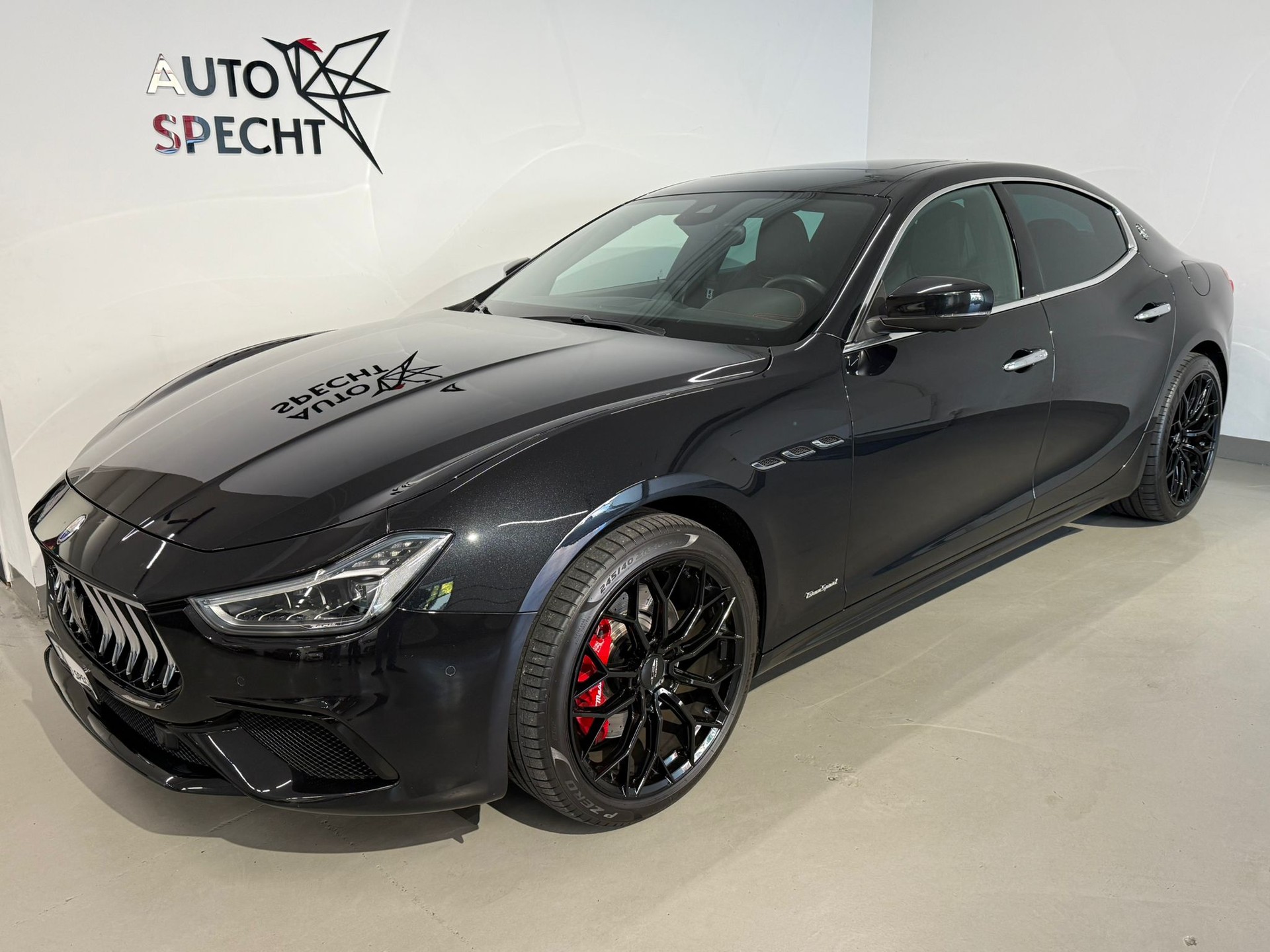 MASERATI Ghibli 3.0 V6 GranSport Automatica-showroom-element-1