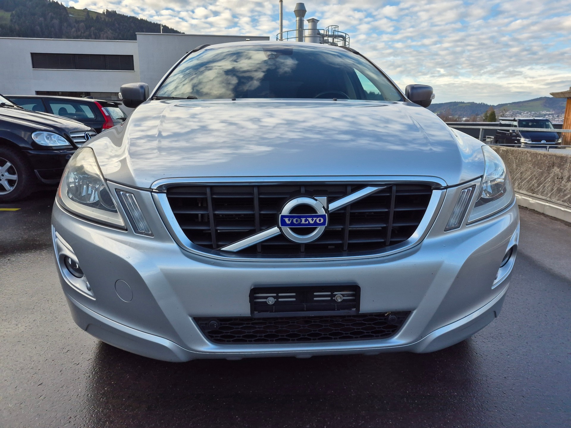VOLVO XC60 2.4D Geartronic-image-5