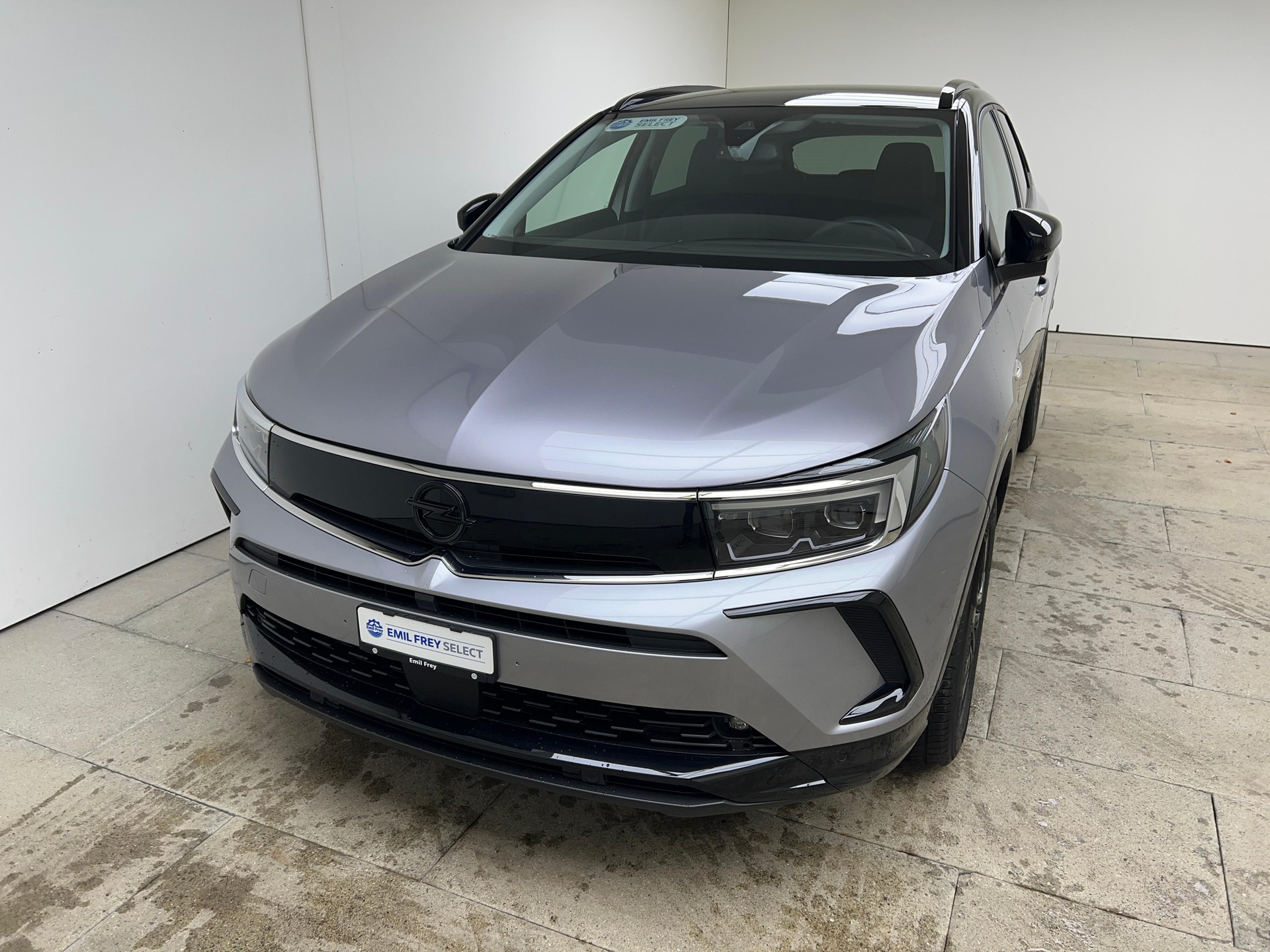 OPEL Grandland 1.2 T GS Blitz / Jetzt mit attraktivem 1.99% Leasing