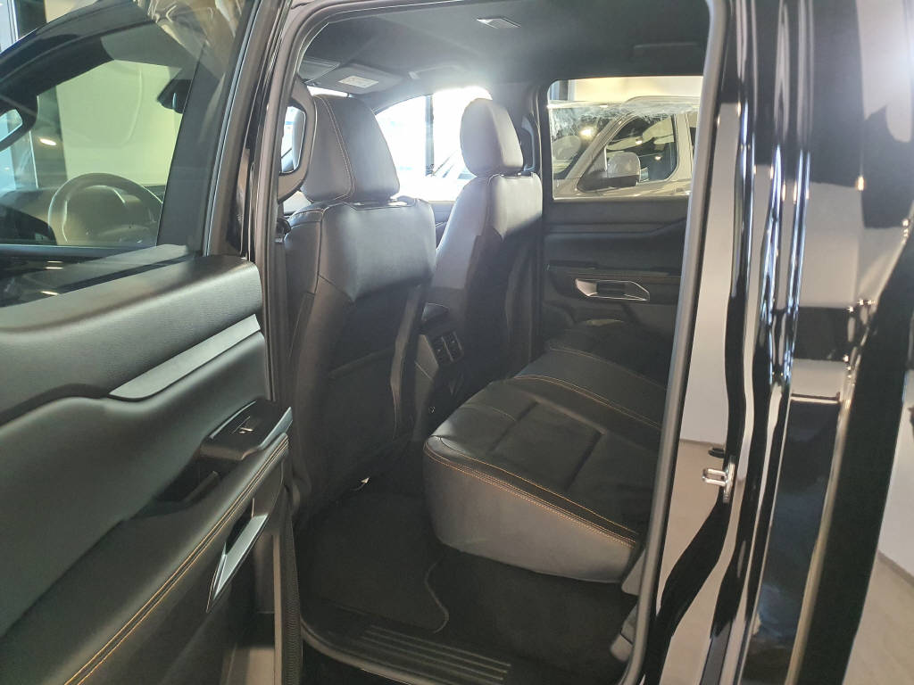 FORD Ranger DKab.Pick-up 2.3 EcoBoost 4x4 Wildtrak PHEV-image-13