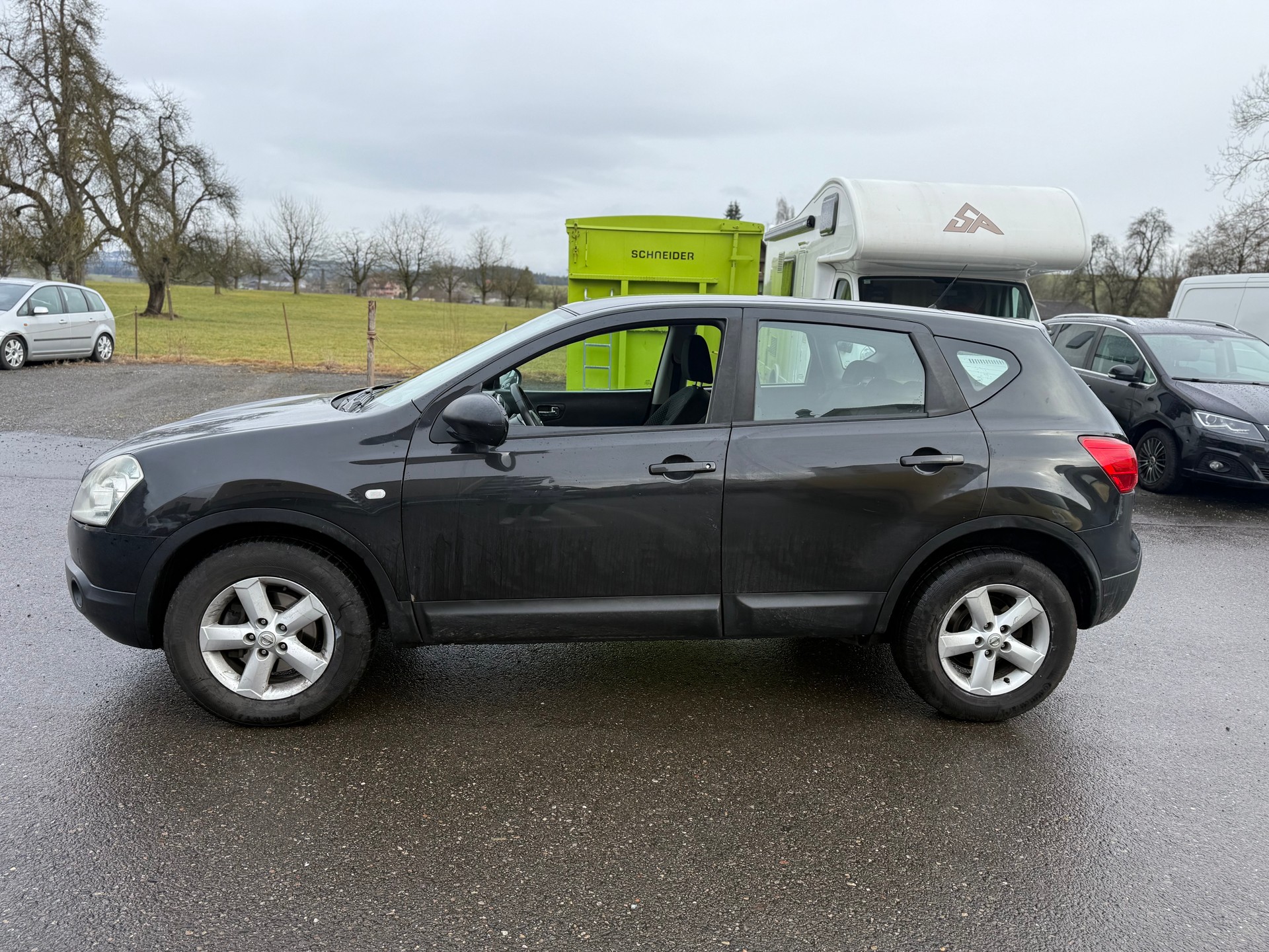 NISSAN QASHQAI-image-5