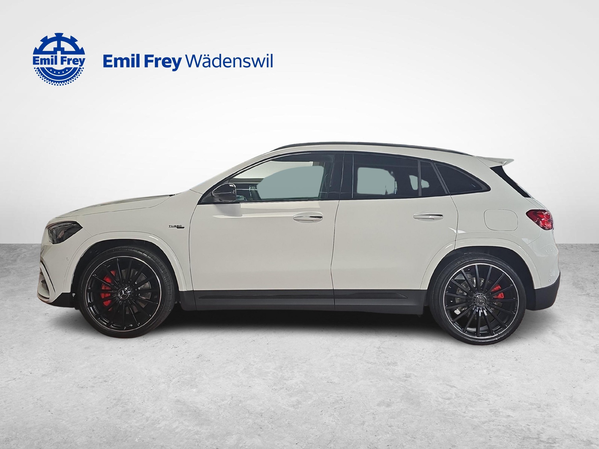 MERCEDES-BENZ AMG GLA 35 4MATIC-showroom-element-1