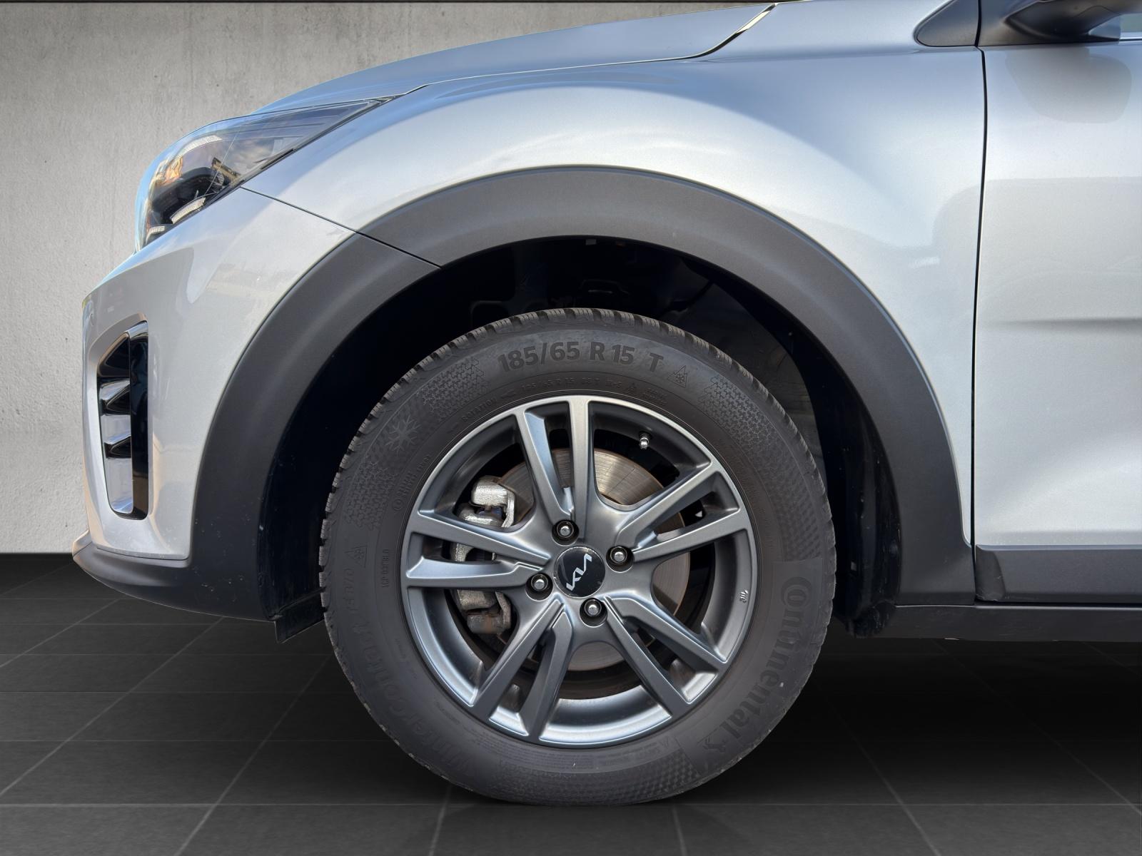 KIA Stonic 1.0 T-GDi MHEV GT-Line-image-15