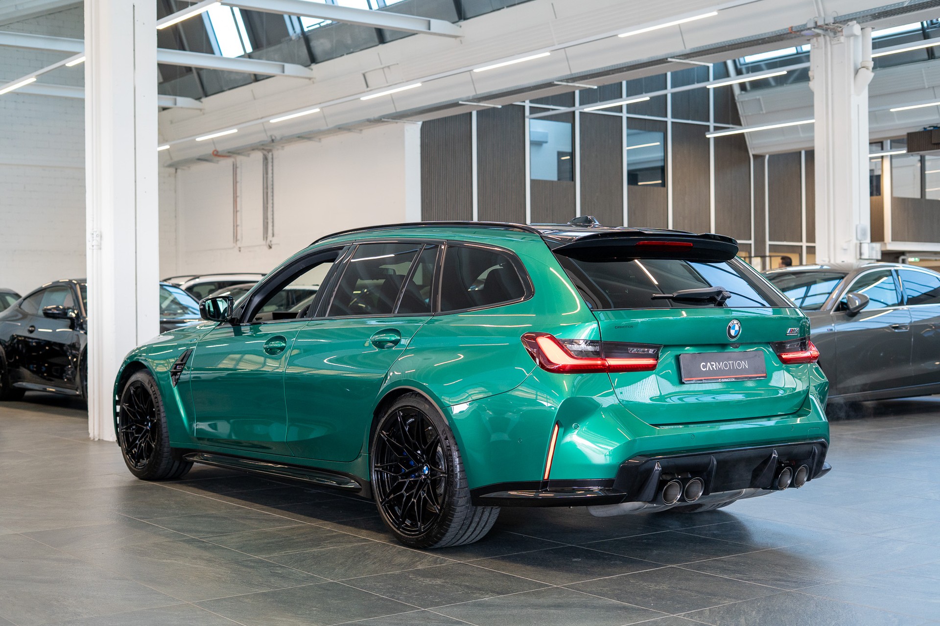 BMW M3 Competition xDrive Touring / LCI530PS / HeadUp / Rückfahrkamera-showroom-element-3