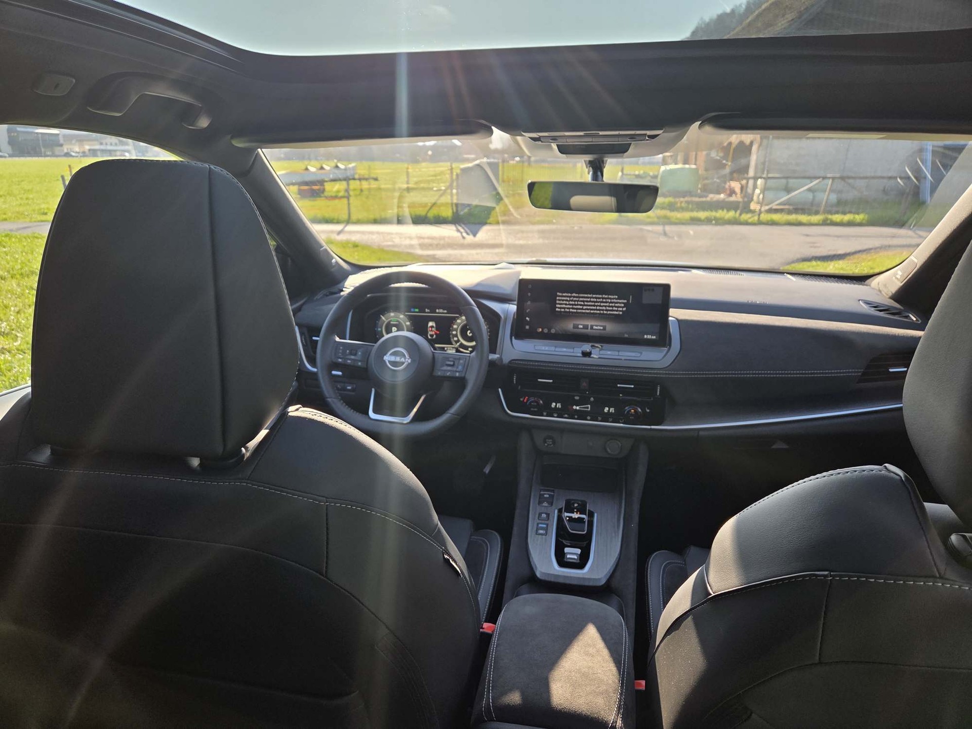 NISSAN Qashqai 1.5 VC-T Tekna+-image-12