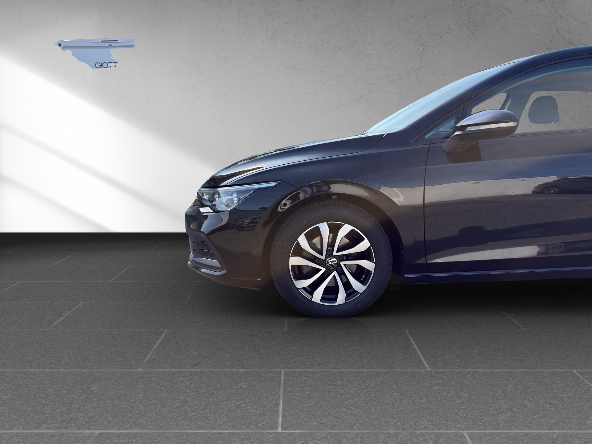VW Golf 2.0 TDI Active DSG-image-13