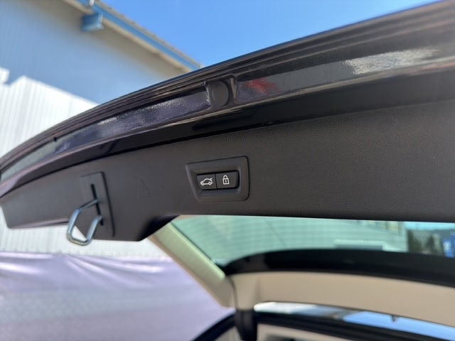 BMW 520d xDrive Touring Luxury Line Steptronic-image-20