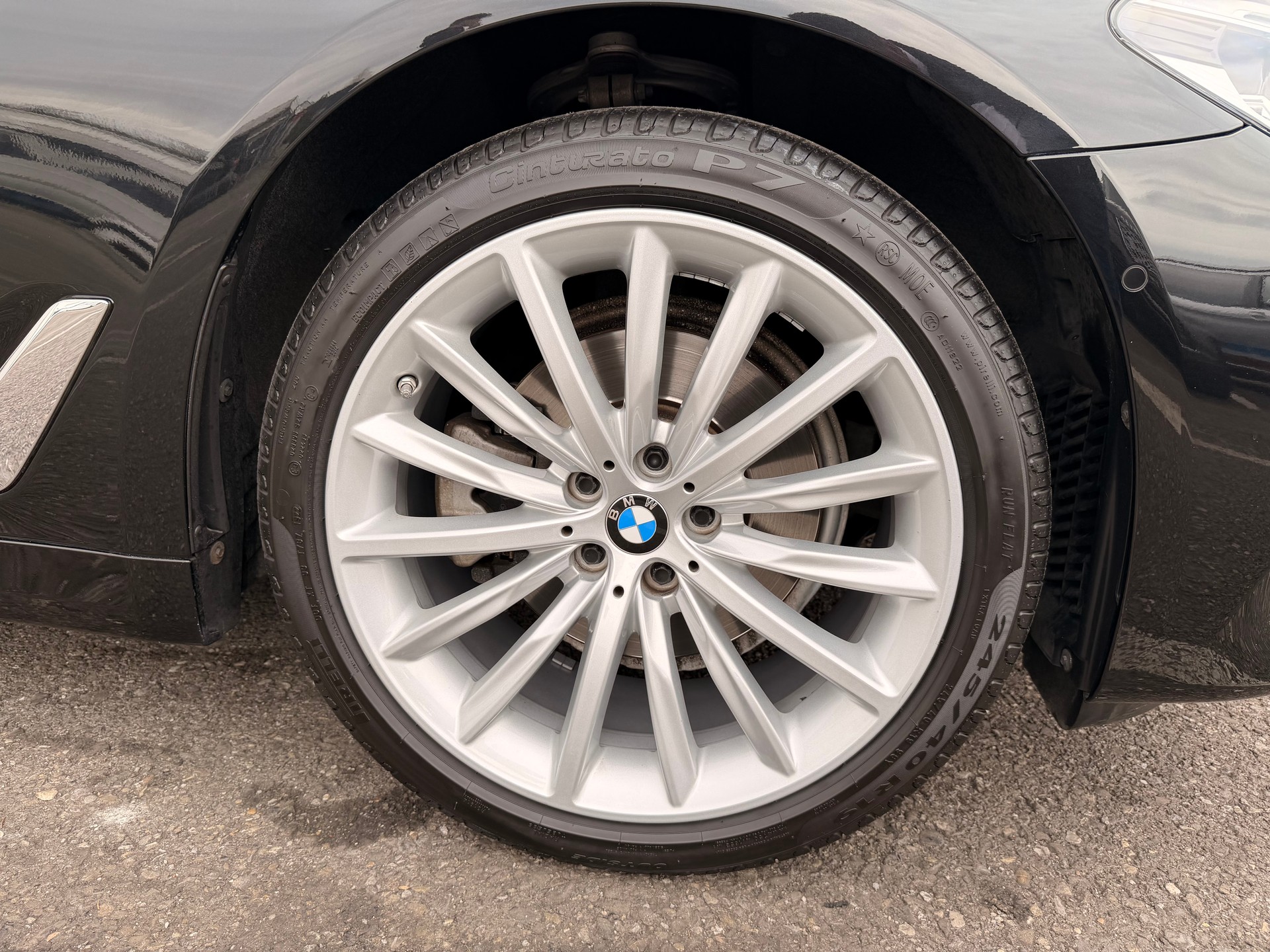 BMW 520d xDrive Touring Luxury Line Steptronic-image-10