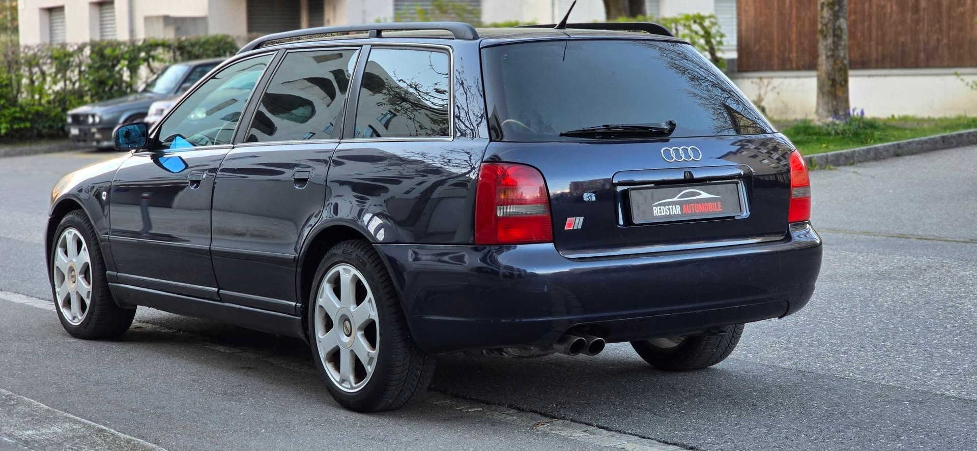 AUDI S4 Avant quattro-image-8