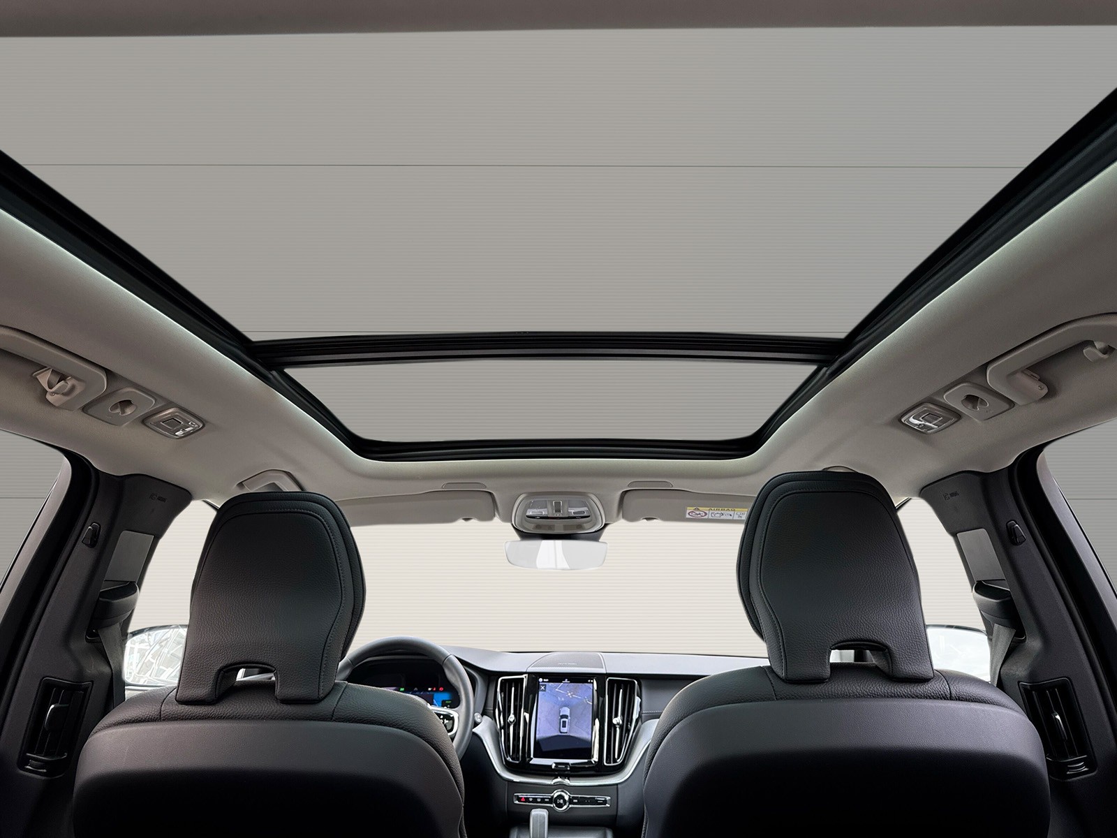 VOLVO XC60 2.0 T6 TE Ultimate Dark eAWD-image-11