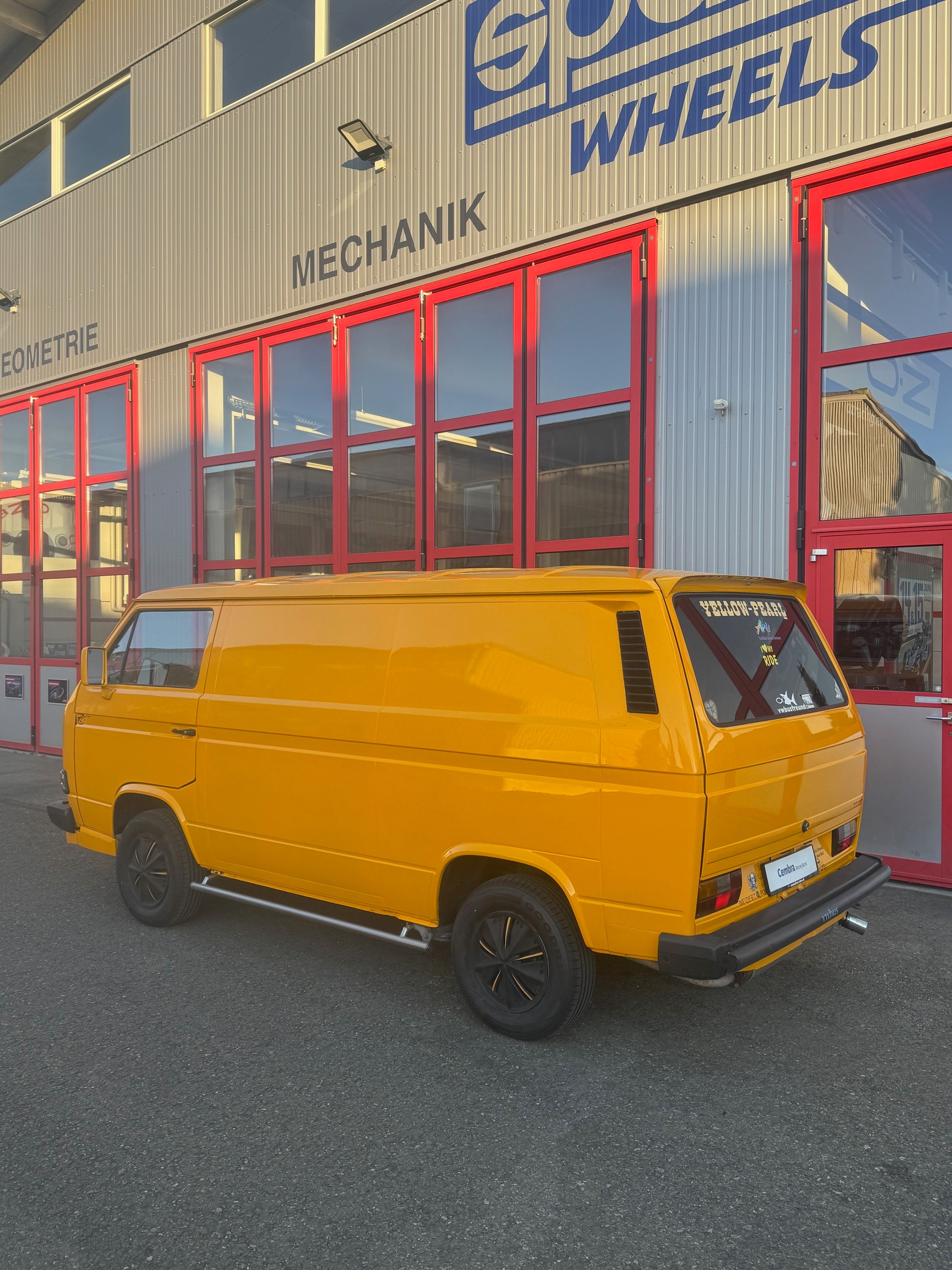 VW VW Typ2 T3 Camper "Yellow-Pearl"-image-5