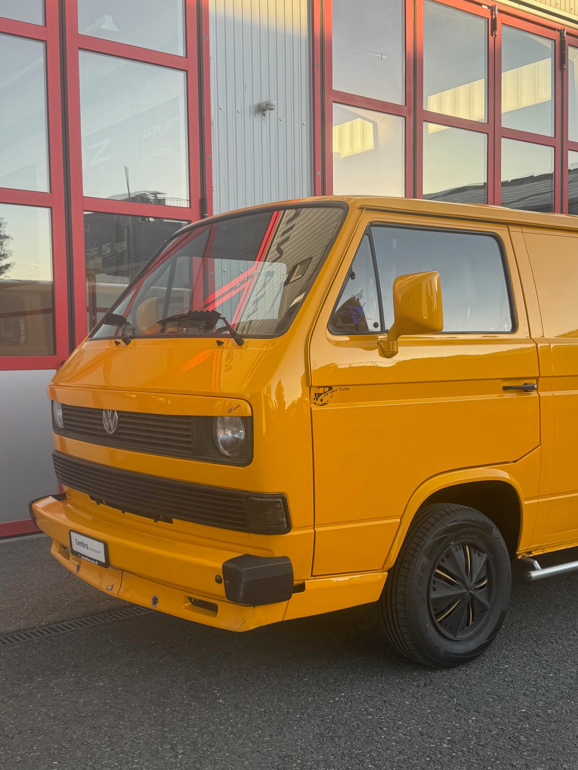 VW VW Typ2 T3 Camper "Yellow-Pearl"-showroom-element-3