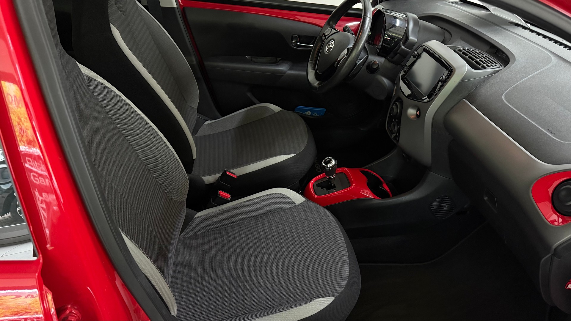 TOYOTA Aygo 1.0 VVT-i X-shift Trend-image-9