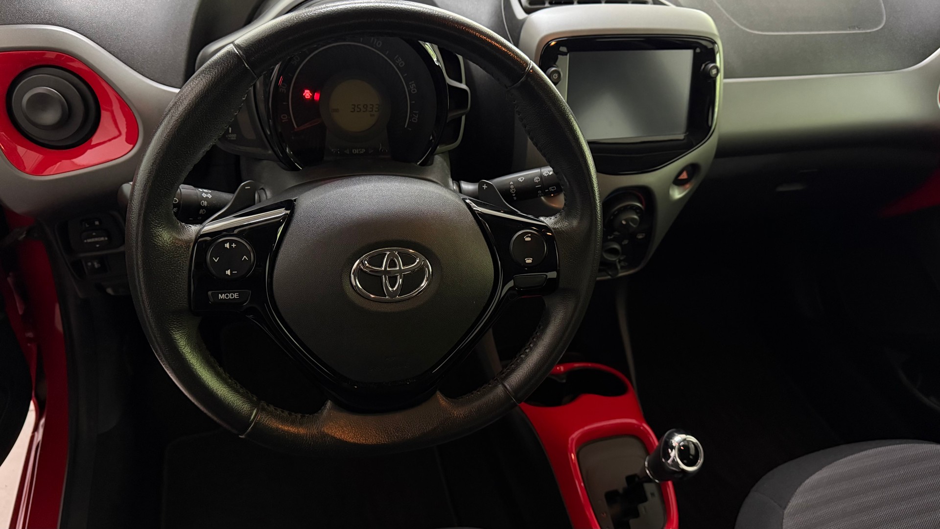 TOYOTA Aygo 1.0 VVT-i X-shift Trend-image-4