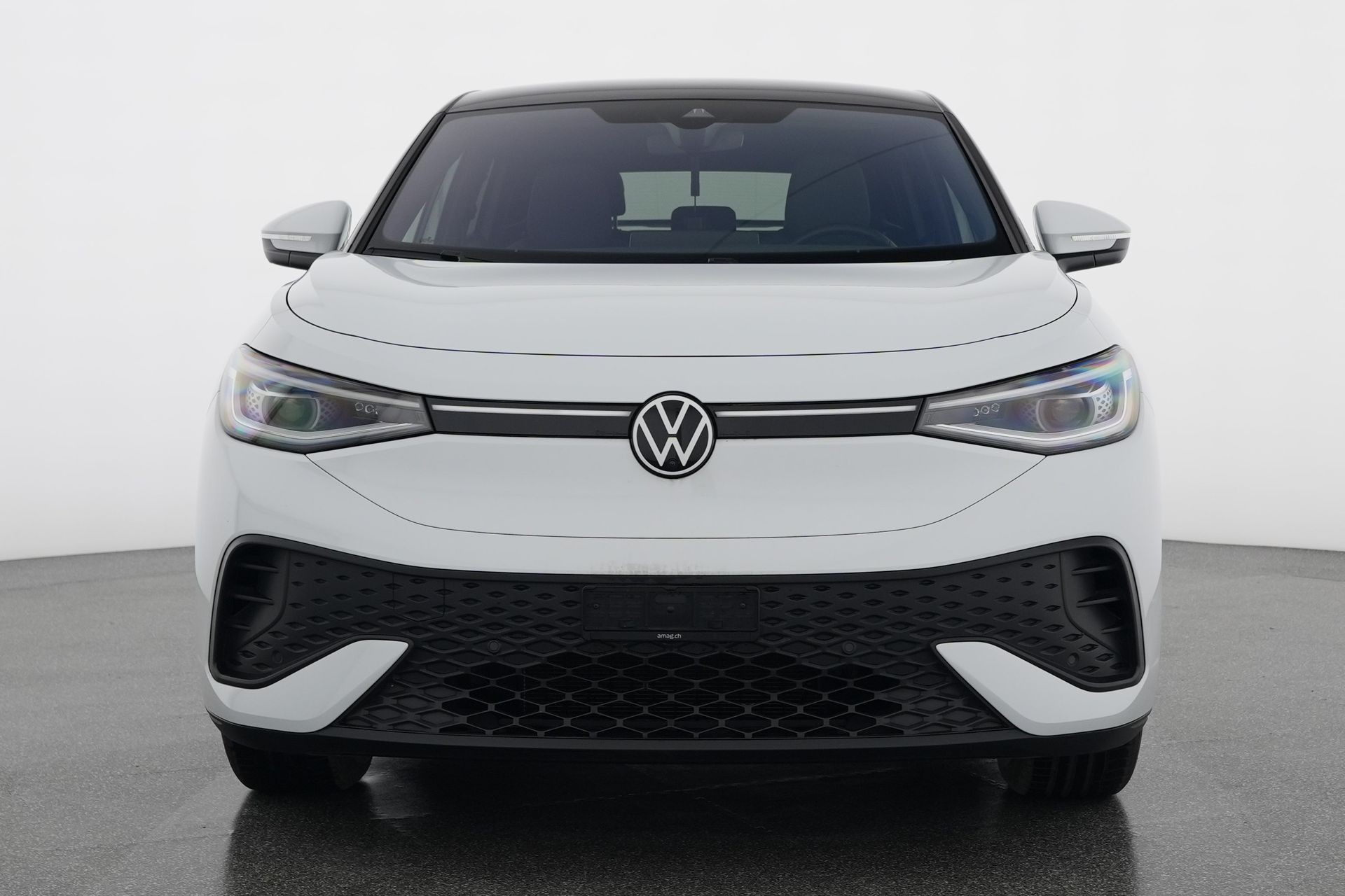 VW ID.5 Pro Performance 77 kWh-image-2