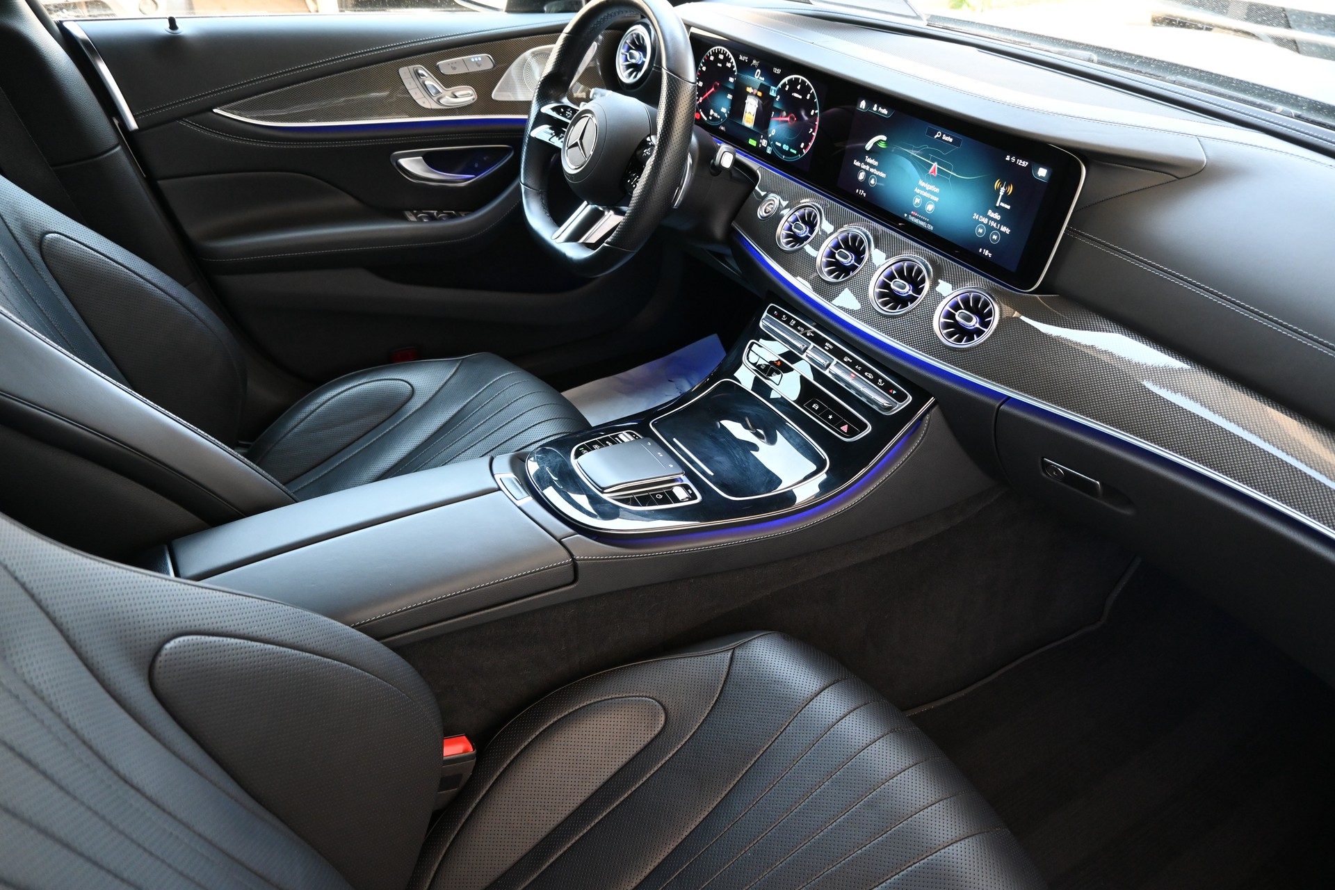 MERCEDES-BENZ CLS 450 4Matic AMG Line 9G-Tronic (CH Auto) Facelift Modell-image-10