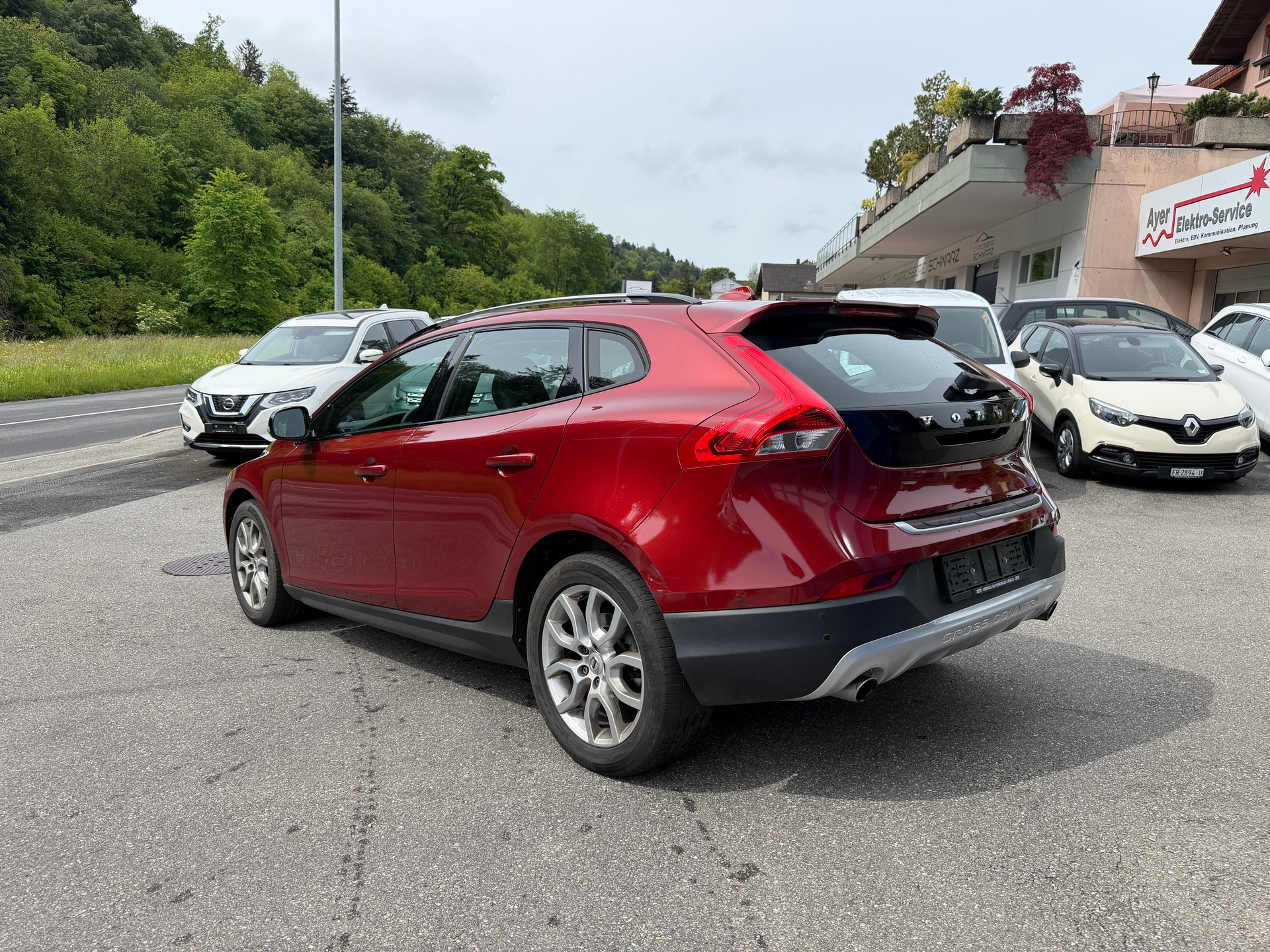 VOLVO V40 Cross Country Pro T4 AWD Geartronic-image-4