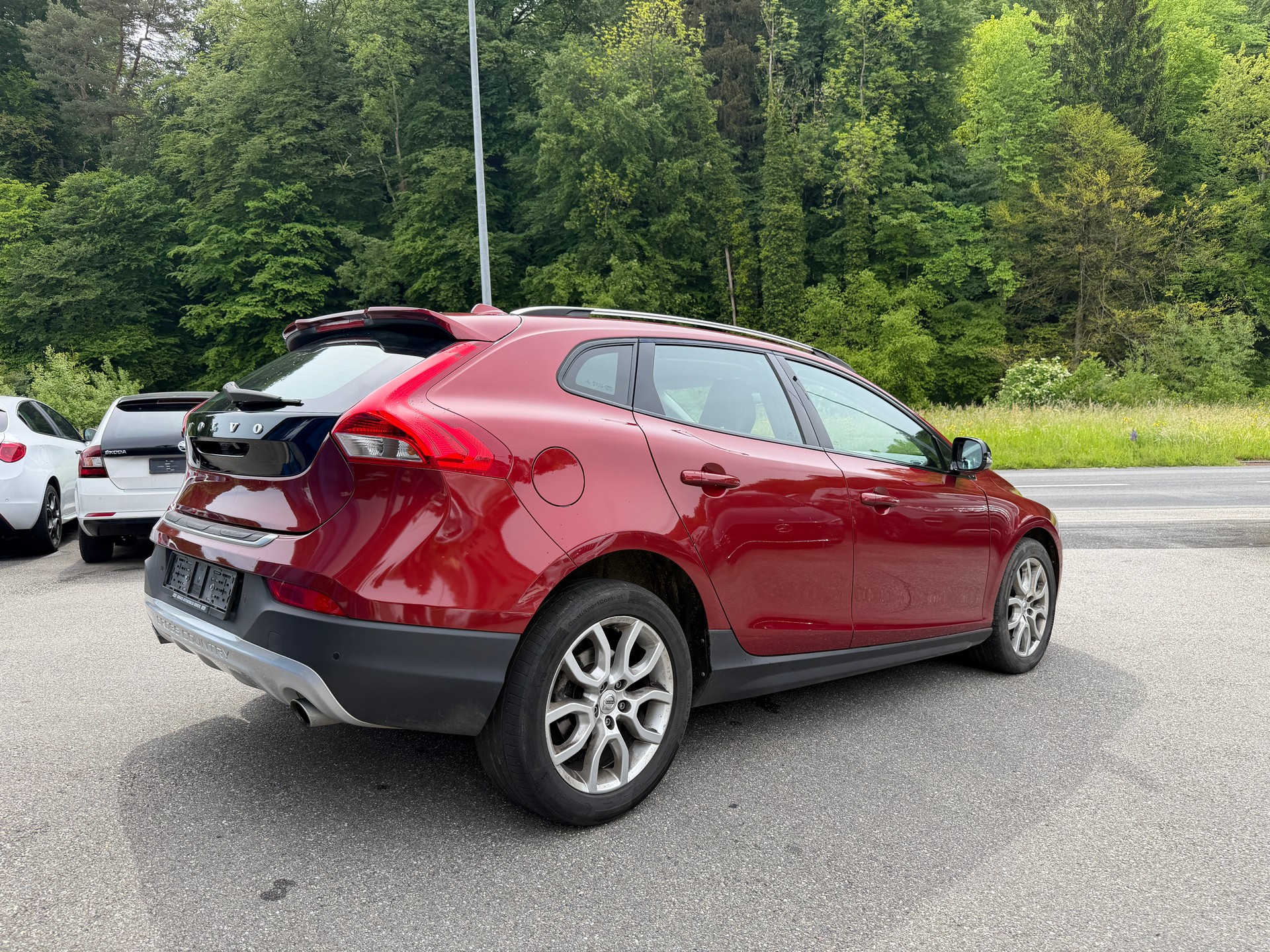 VOLVO V40 Cross Country Pro T4 AWD Geartronic-image-3
