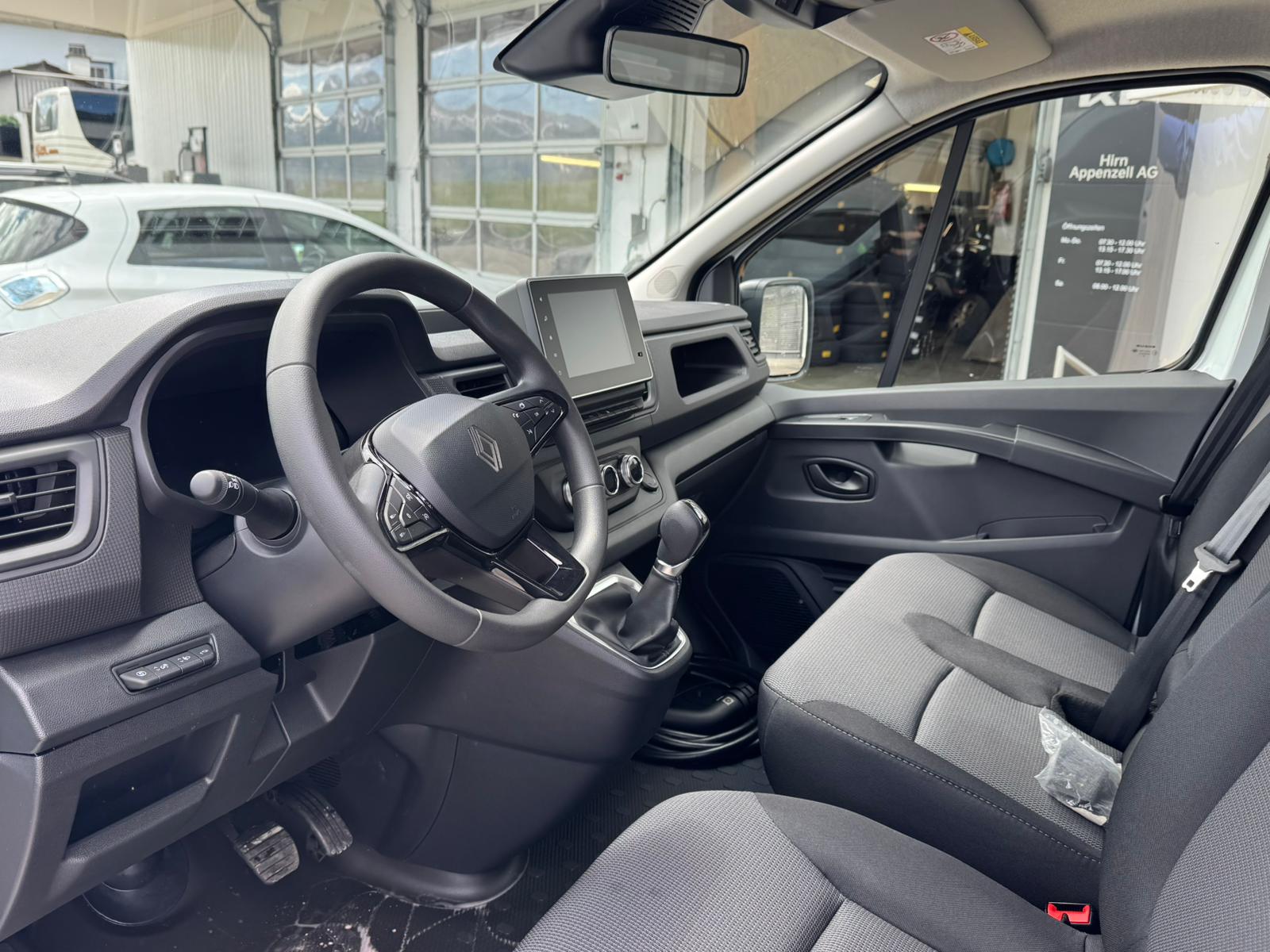 RENAULT Trafic Kaw. 3.0 t L1 H1 E-Tech Electric EV52 Advance-image-4