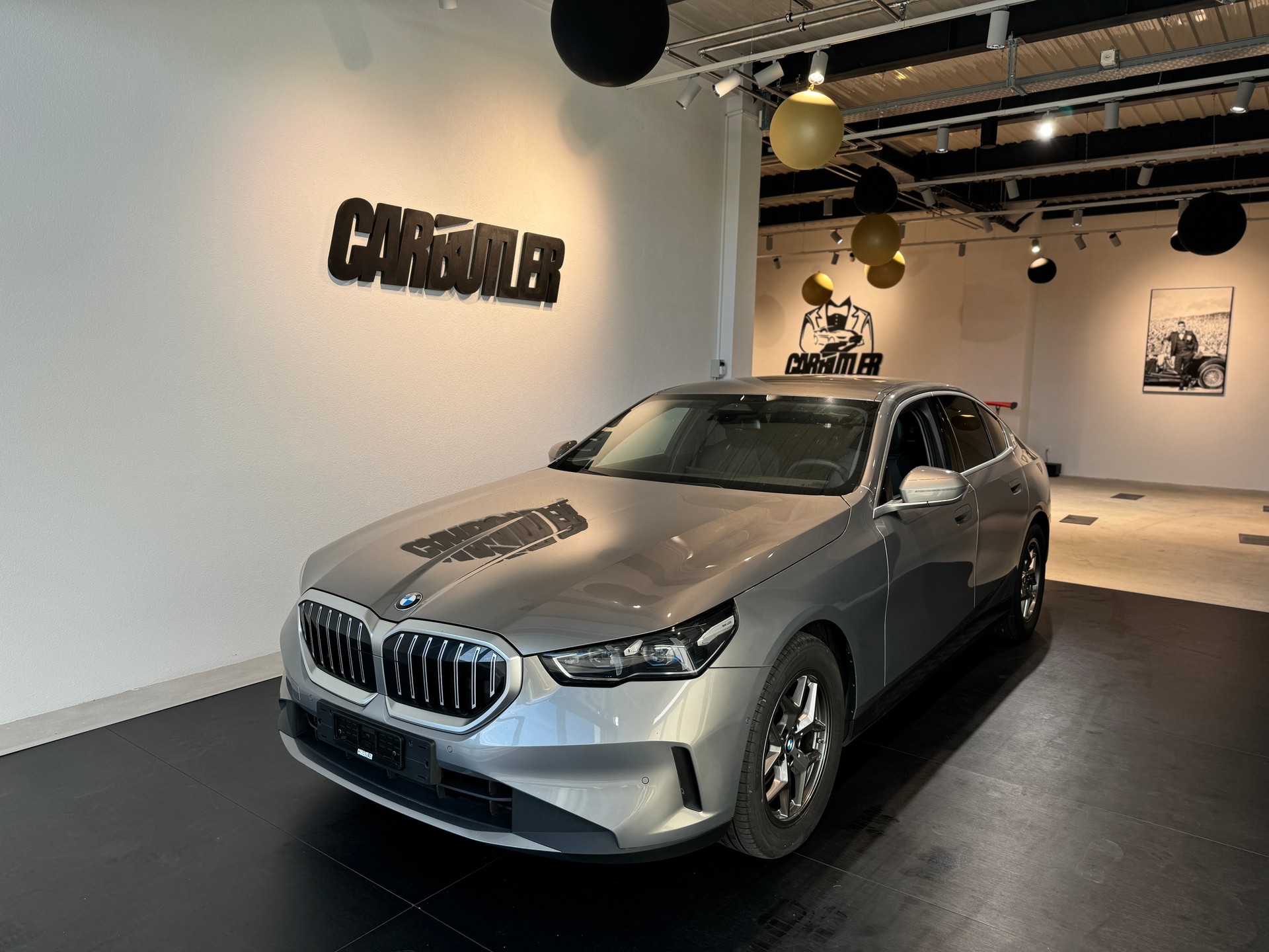 BMW 520d xDrive 48V Steptronic Neues Modell 379.- im Monat đ-image-1