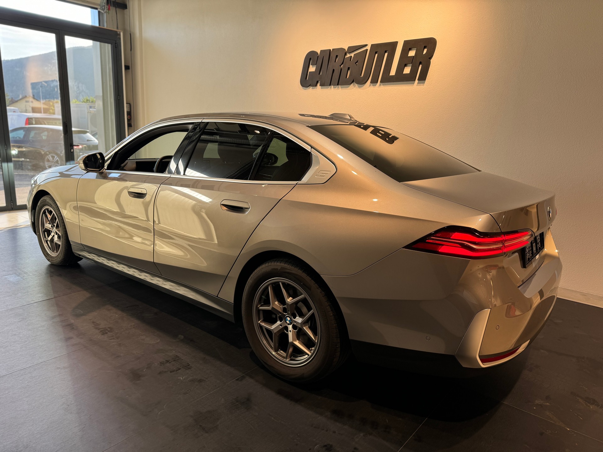 BMW 520d xDrive 48V Steptronic Neues Modell 379.- im Monat đ-image-6