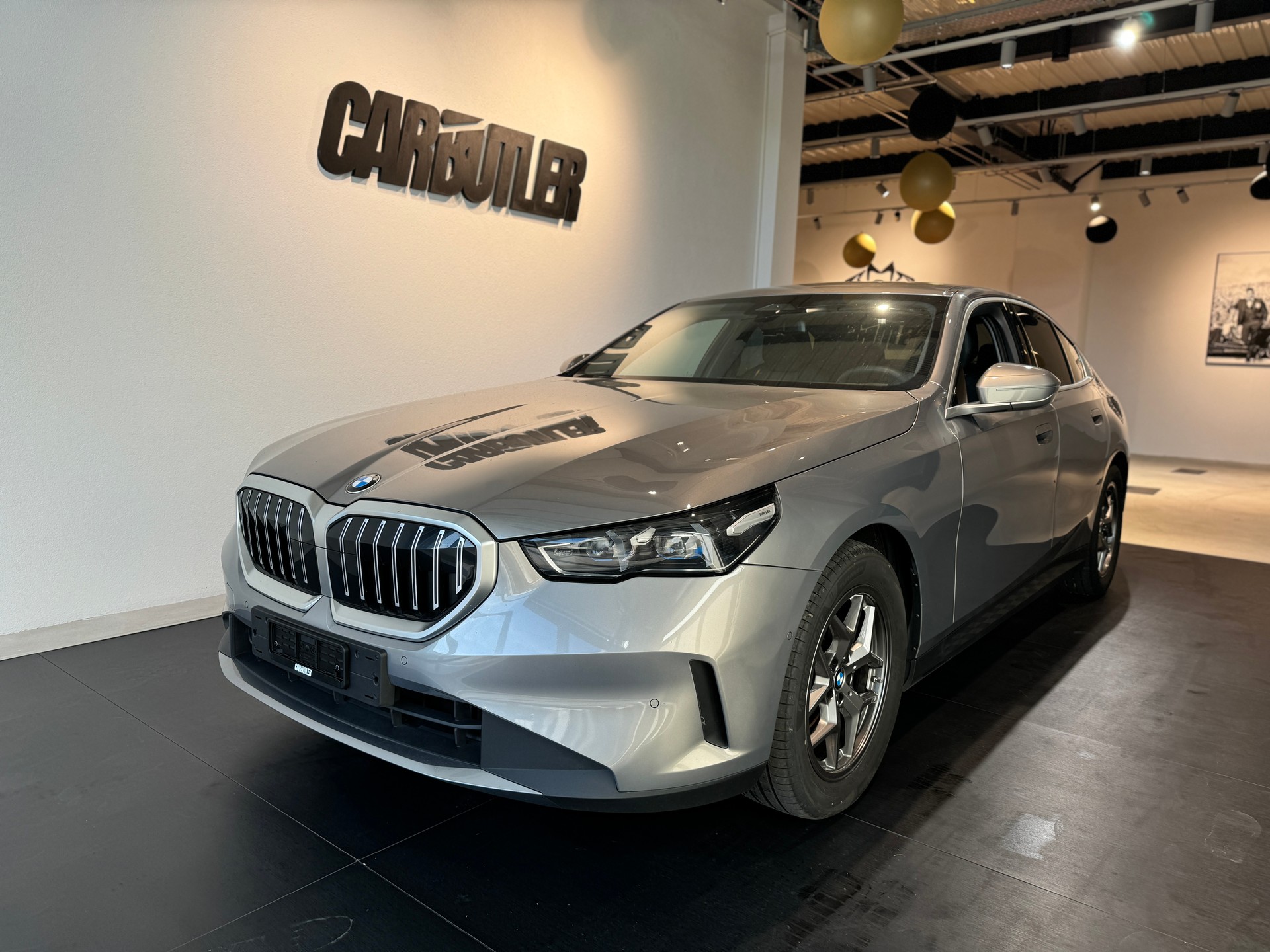 BMW 520d xDrive 48V Steptronic Neues Modell 379.- im Monat đ-image-2