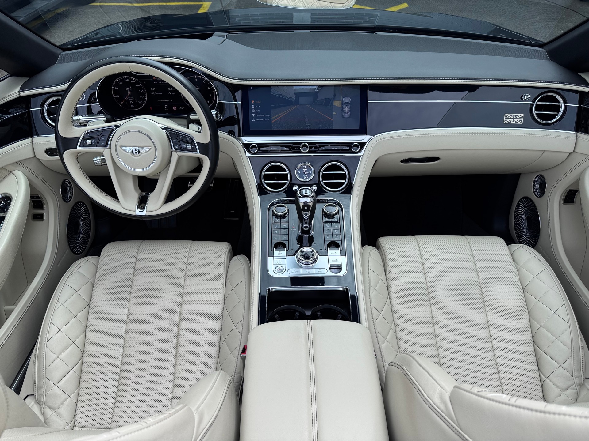 BENTLEY Continental GTC 6.0 W12-image-7