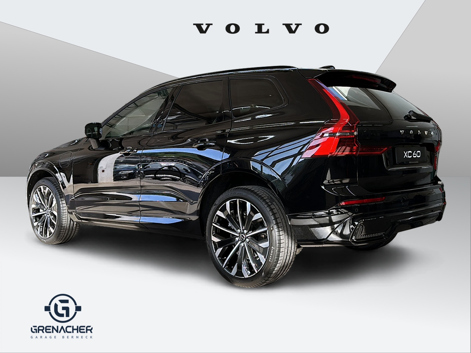 VOLVO XC60 2.0 T6 TE Ultra Dark eAWD-showroom-element-3