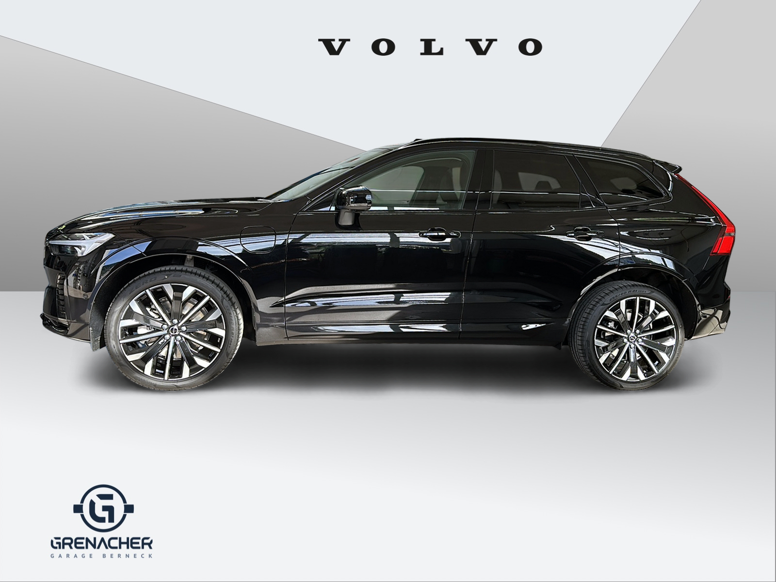 VOLVO XC60 2.0 T6 TE Ultra Dark eAWD-showroom-element-1