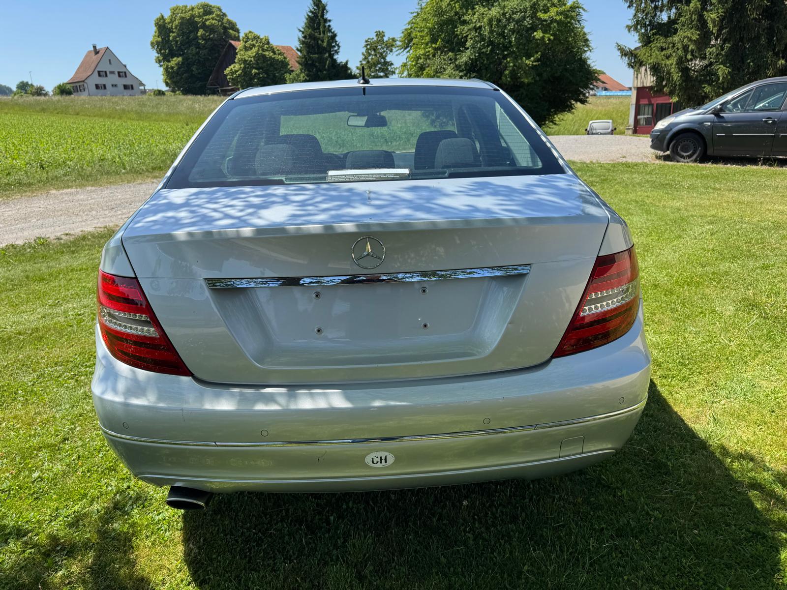 MERCEDES-BENZ C 250 CDI Elégance 4Matic 7G-Tronic-image-6