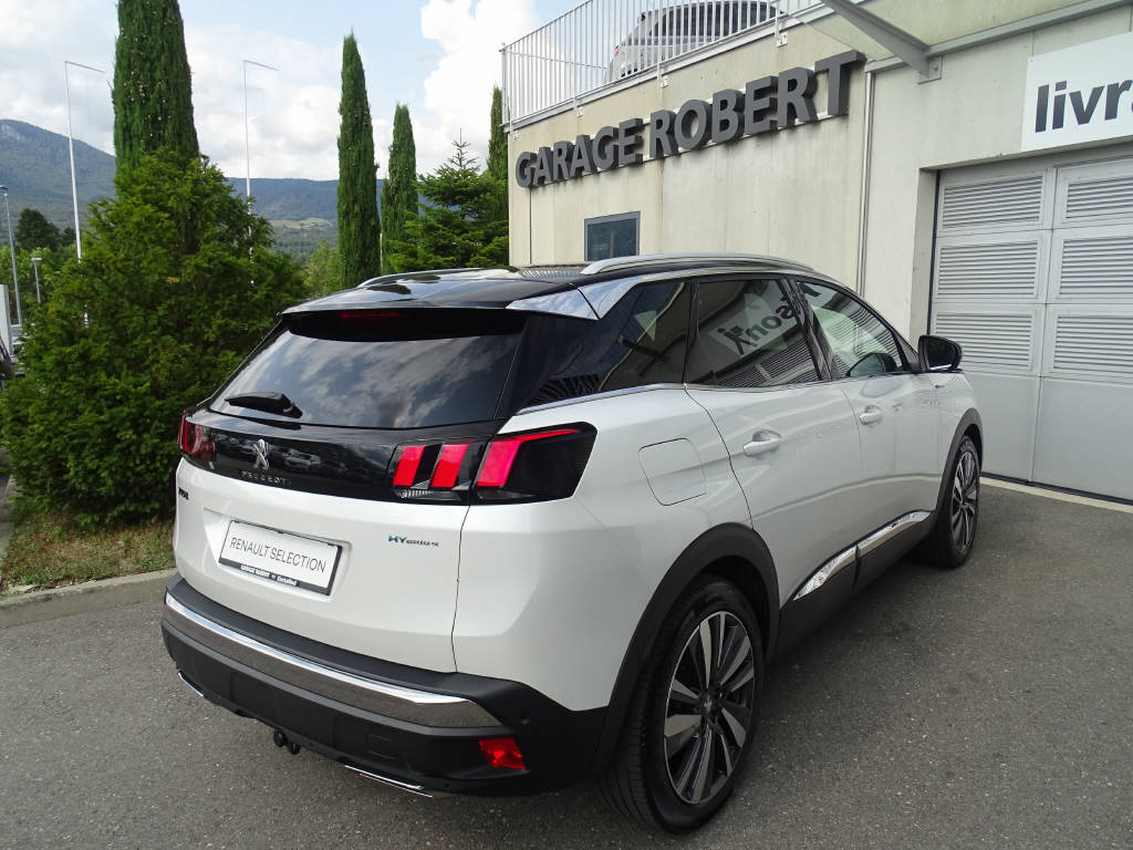 PEUGEOT 3008 1.6 Plug-in Hybrid4 GT-showroom-element-3