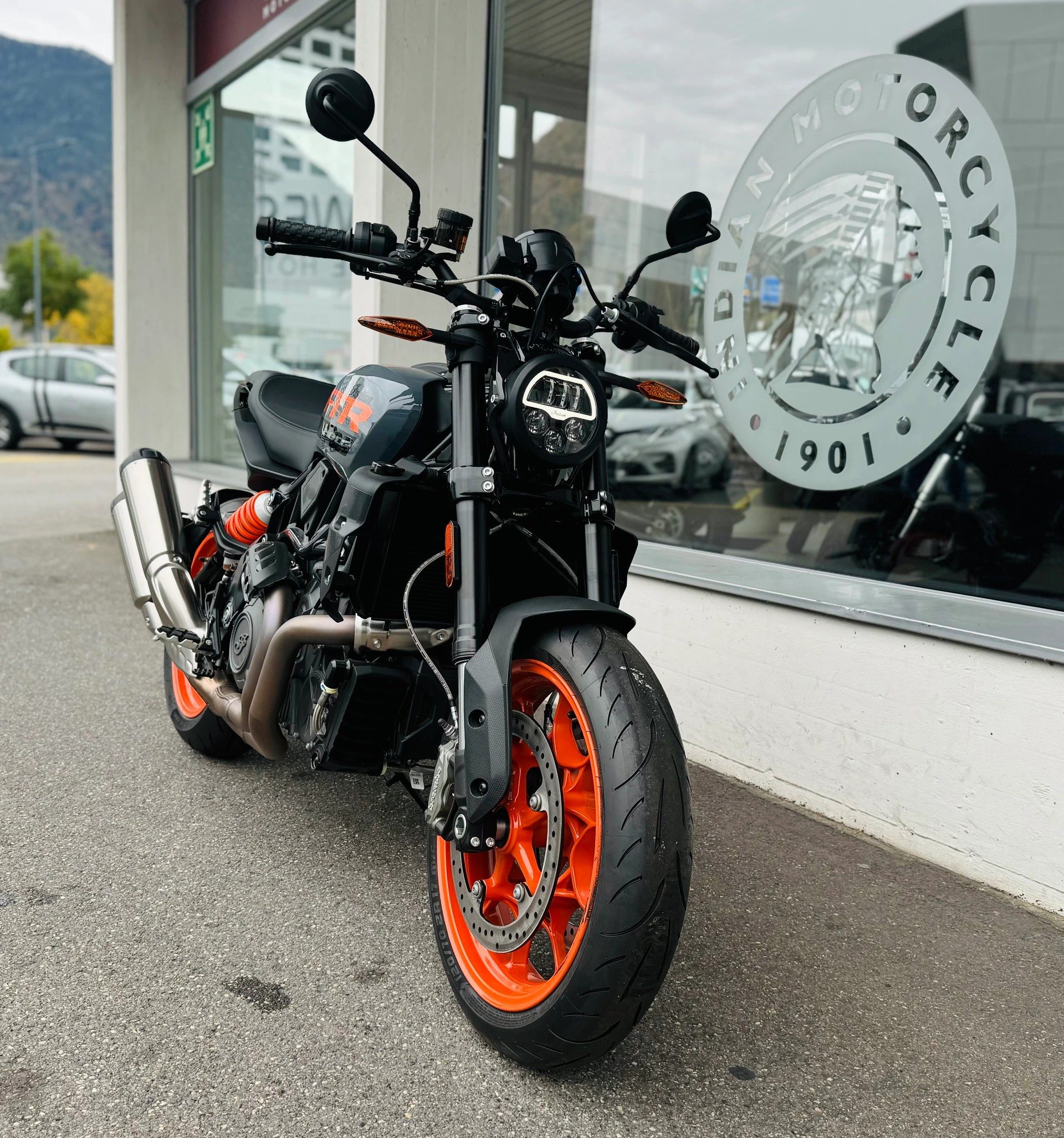 INDIAN FTR 1200 Stealth Gray-image-0