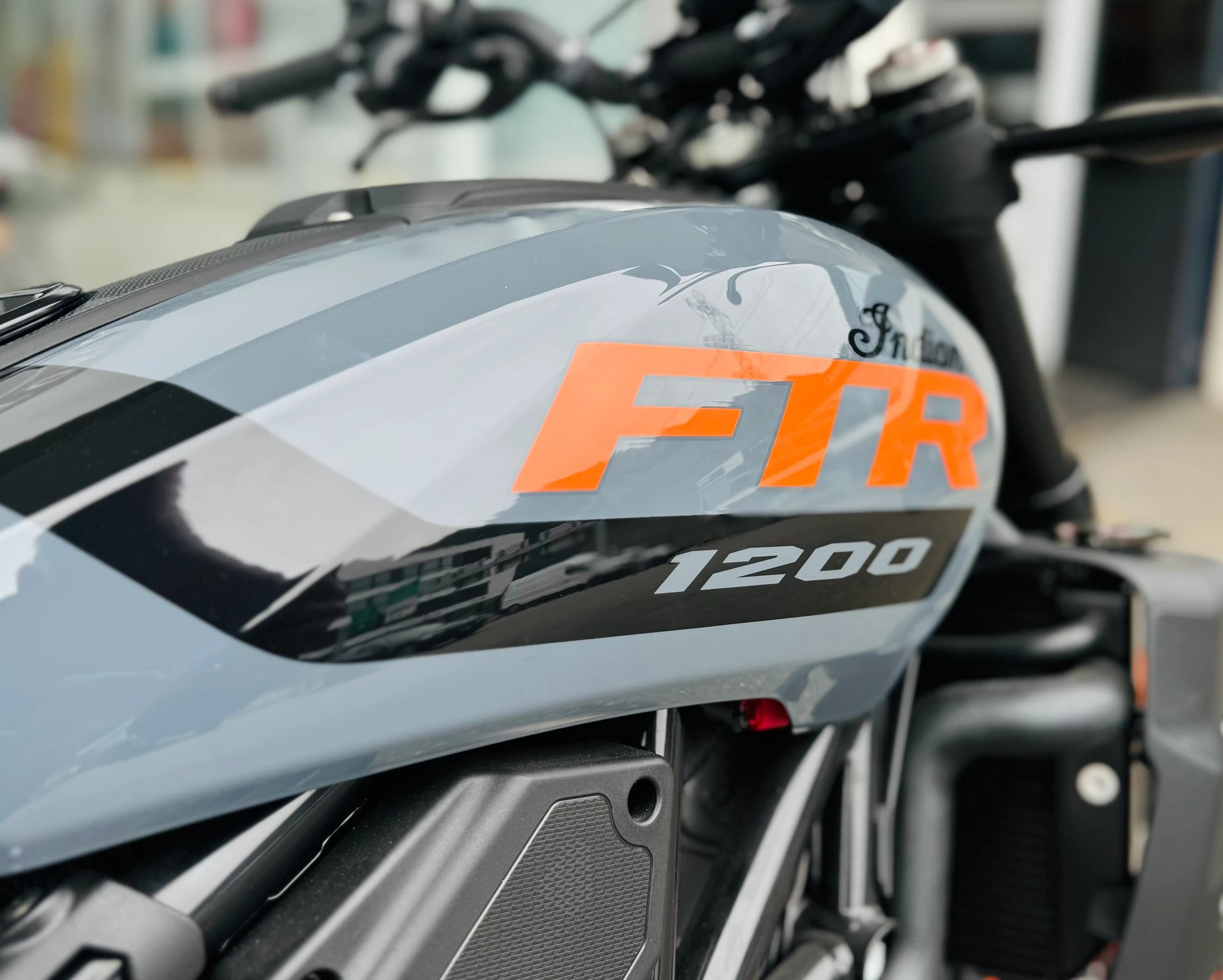 INDIAN FTR 1200 Stealth Gray-image-6