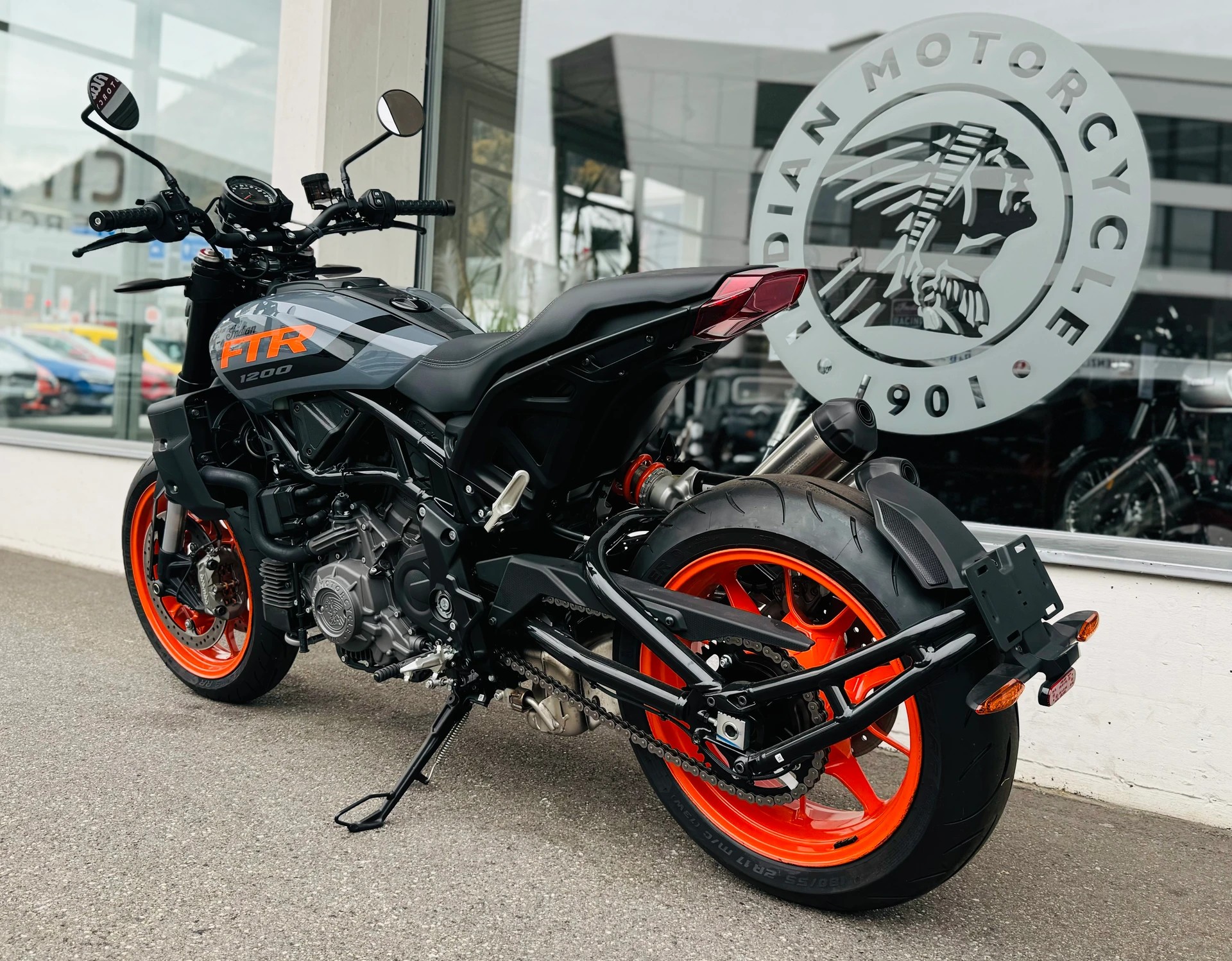 INDIAN FTR 1200 Stealth Gray-image-11
