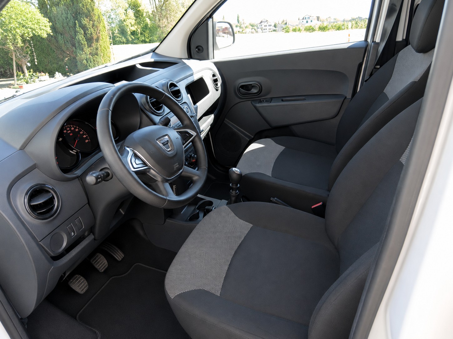 DACIA Dokker Van TCe 100 PF Essential-image-5