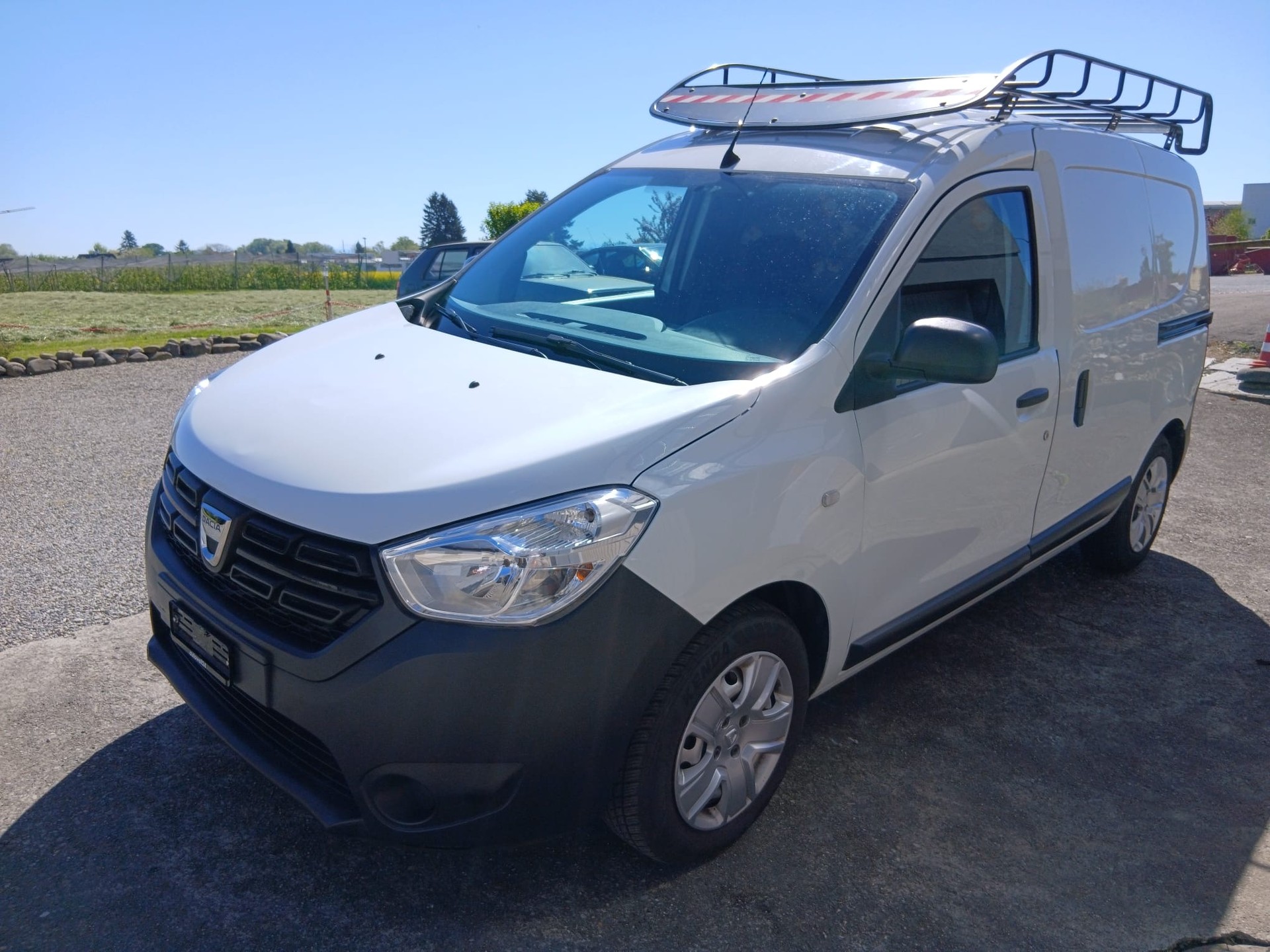 DACIA Dokker Van TCe 100 PF Essential-image-2