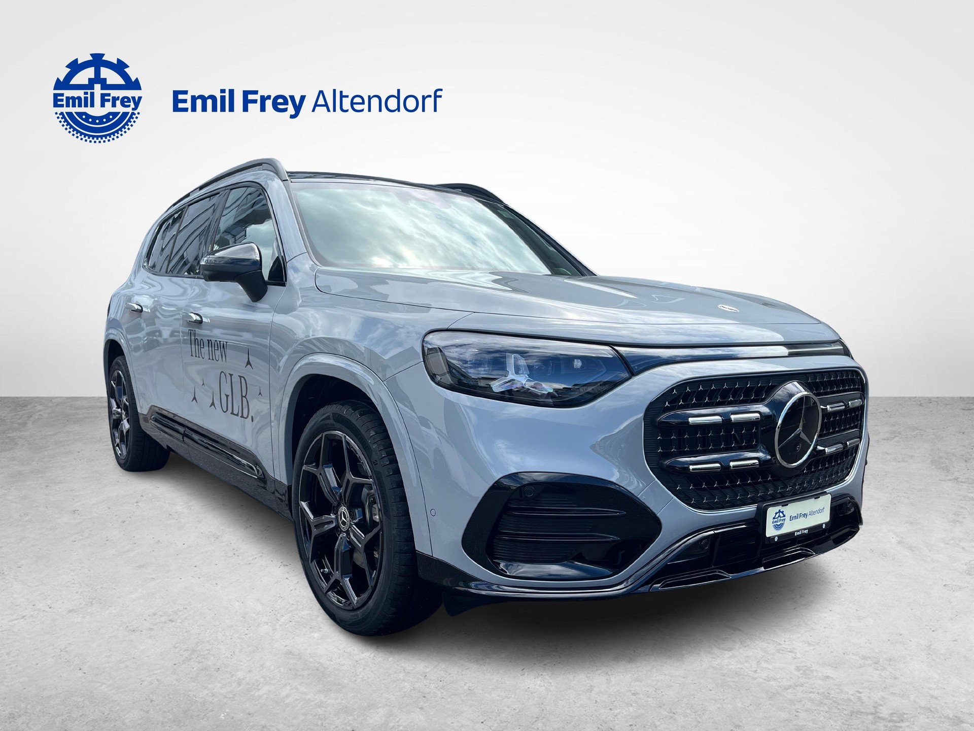 MERCEDES-BENZ GLB 220 4MATIC AMG Line-image-6