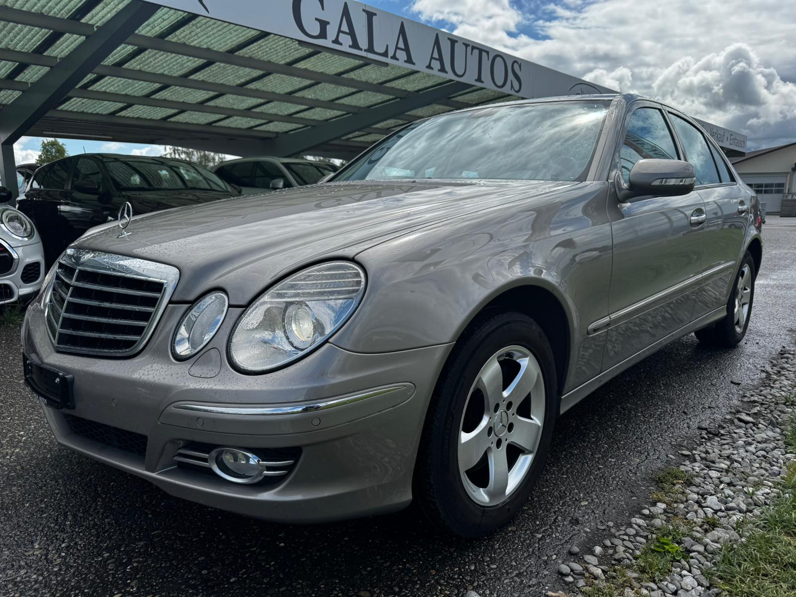 MERCEDES-BENZ E 280 Classic 4Matic Automatic