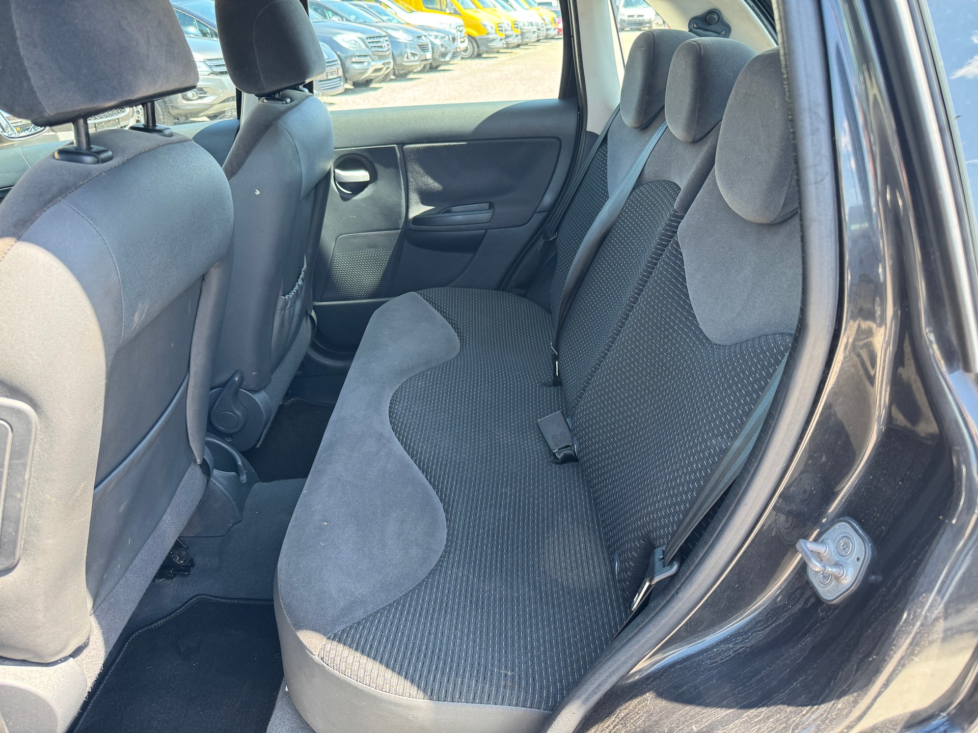 CITROEN C3 1.4i 16V Stop&Start Sensodrive-image-9