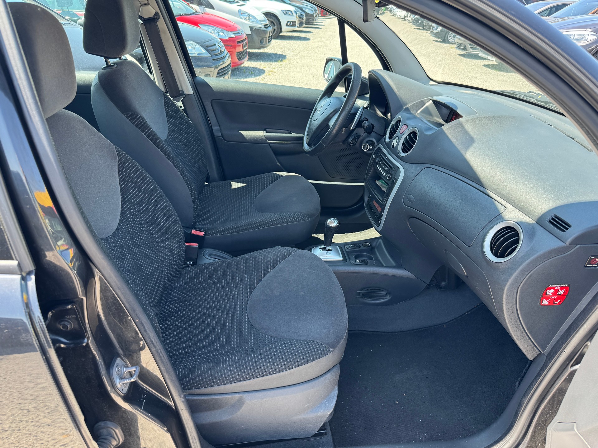 CITROEN C3 1.4i 16V Stop&Start Sensodrive-image-10