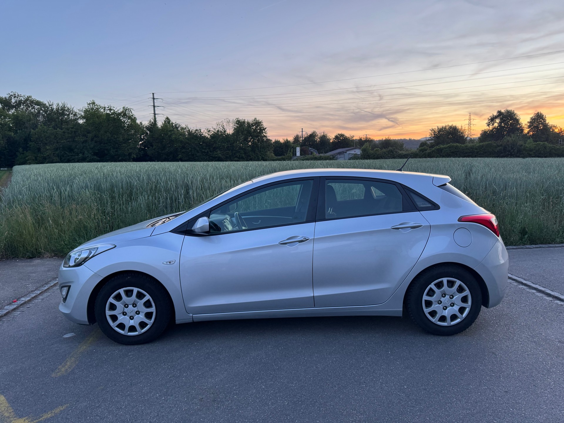 HYUNDAI i30 1.4 Comfort-image-6