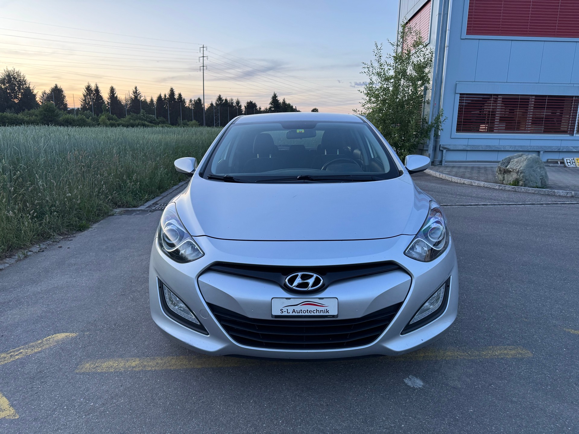 HYUNDAI i30 1.4 Comfort-showroom-element-1