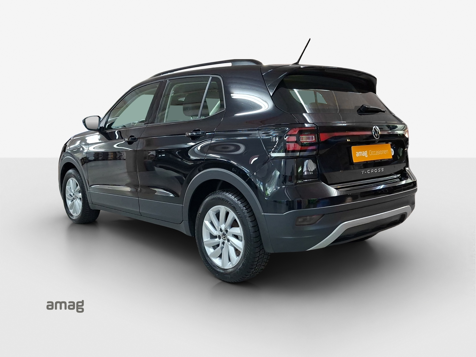 VW T-Cross 1.0 TSI Life Limited DSG-showroom-element-2