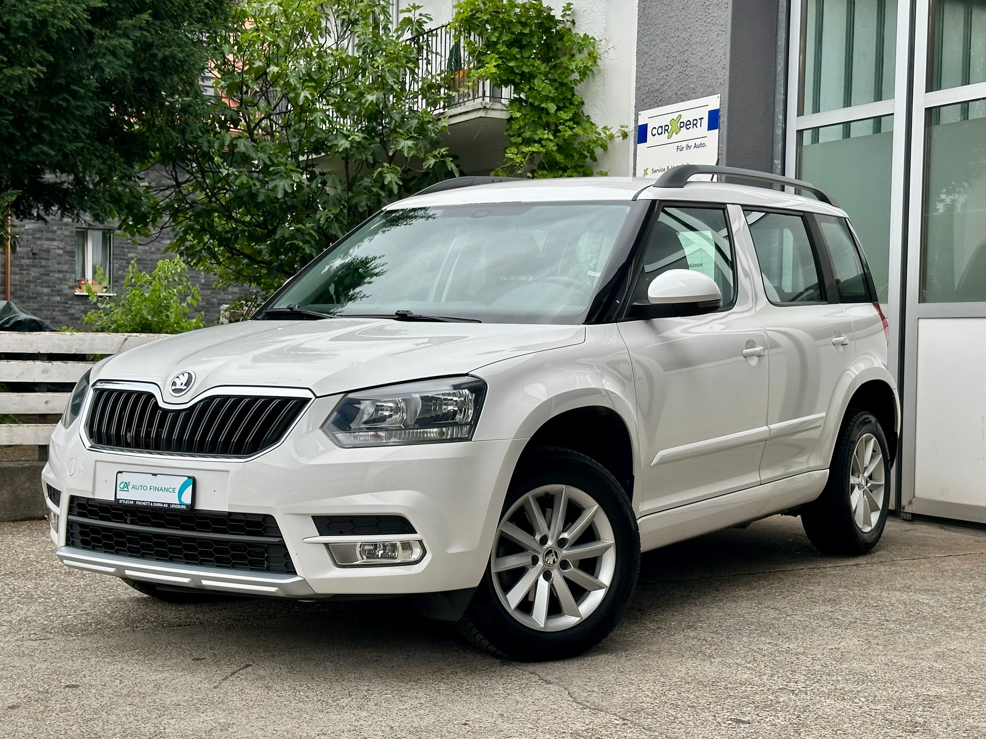 SKODA Yeti 2.0 TDI Active 4x4-image-1