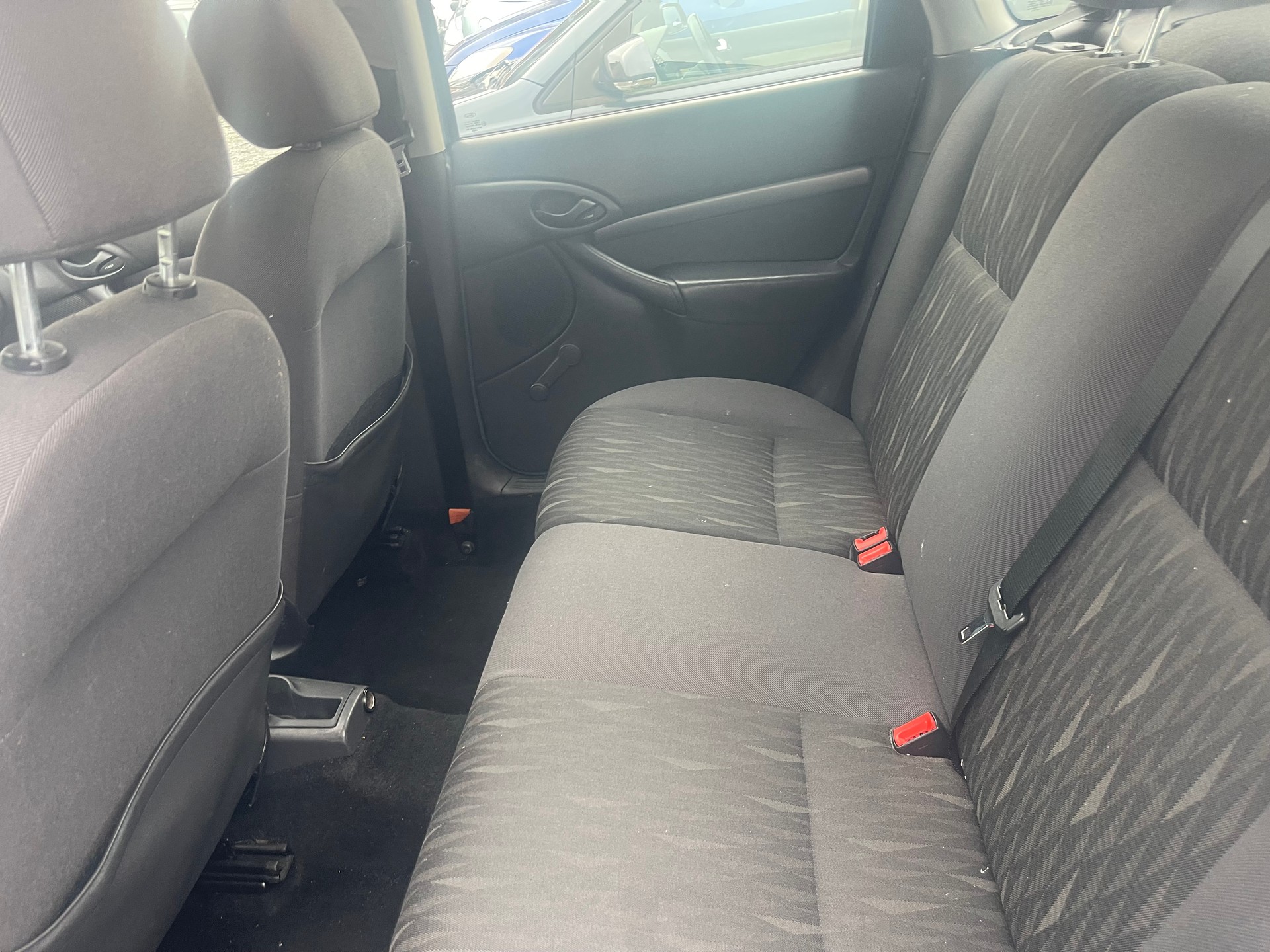 FORD Focus 1.6i 16V Carving-image-5