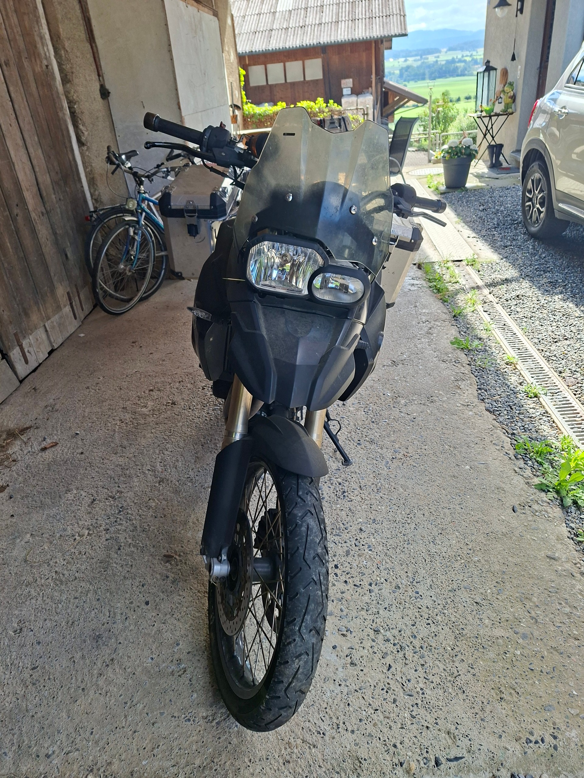 BMW F 800-image-1