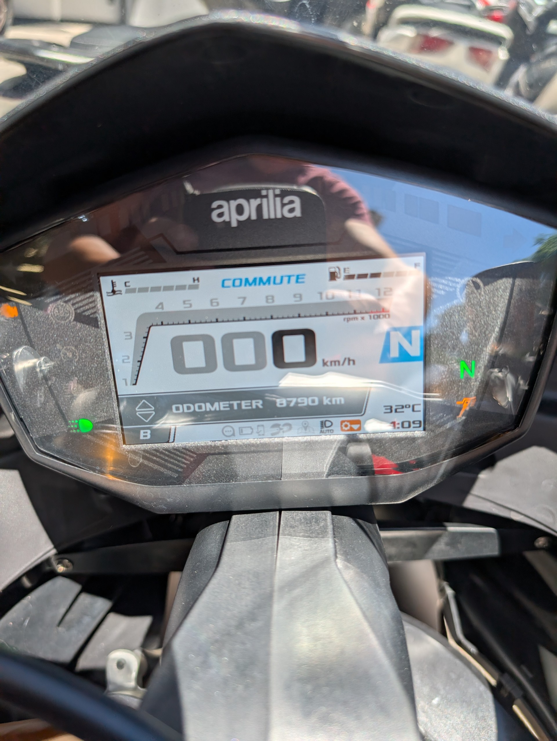 APRILIA RS 660 (35kW)-image-4