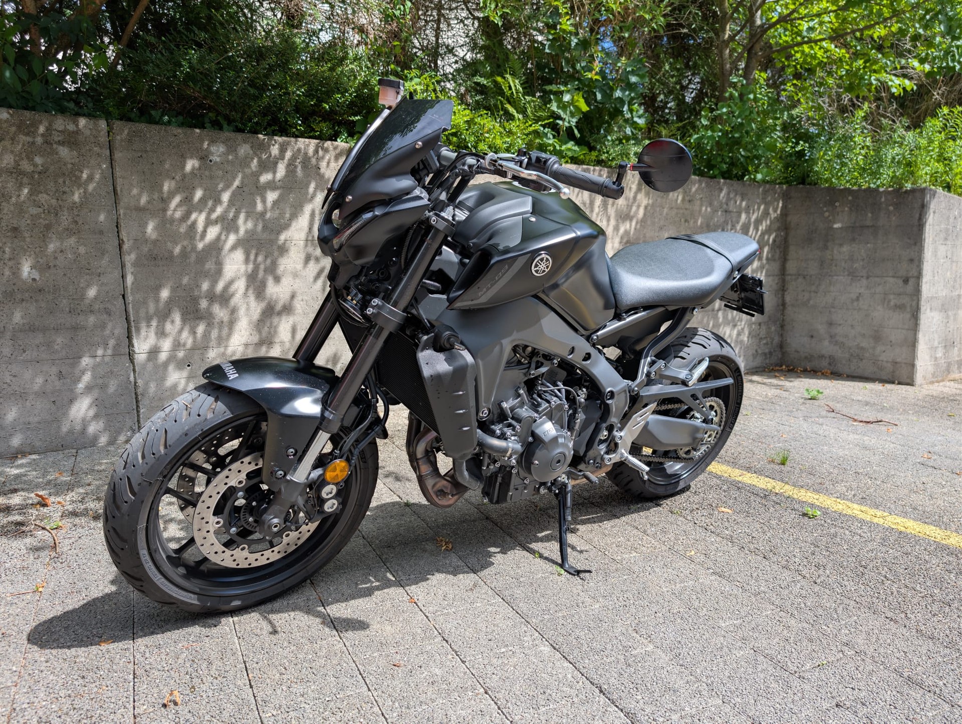 YAMAHA MT-09-image-4