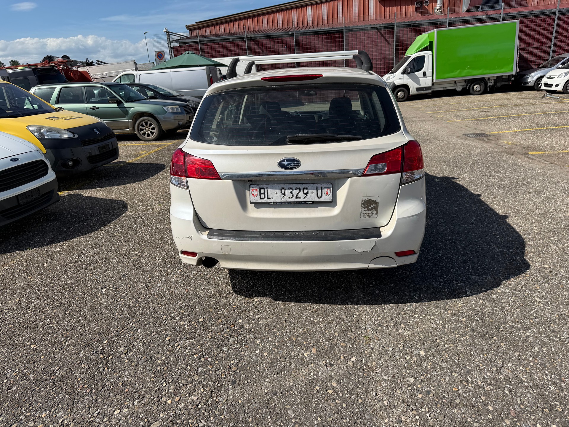 SUBARU Legacy 2.0i Swiss AWD-image-3