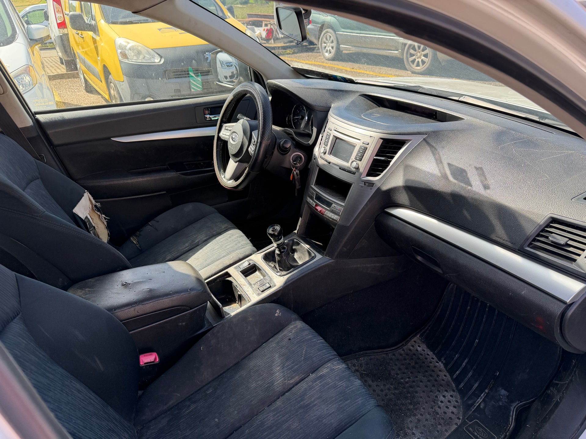 SUBARU Legacy 2.0i Swiss AWD-image-6